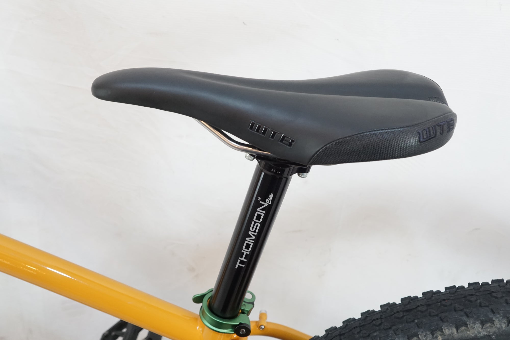 BLACK MOUNTAIN CYCLES 「ブラック マウンテン サイクルズ」 LA CABRA 2023年モデル ロードバイク / バイチャリ浦和ベース