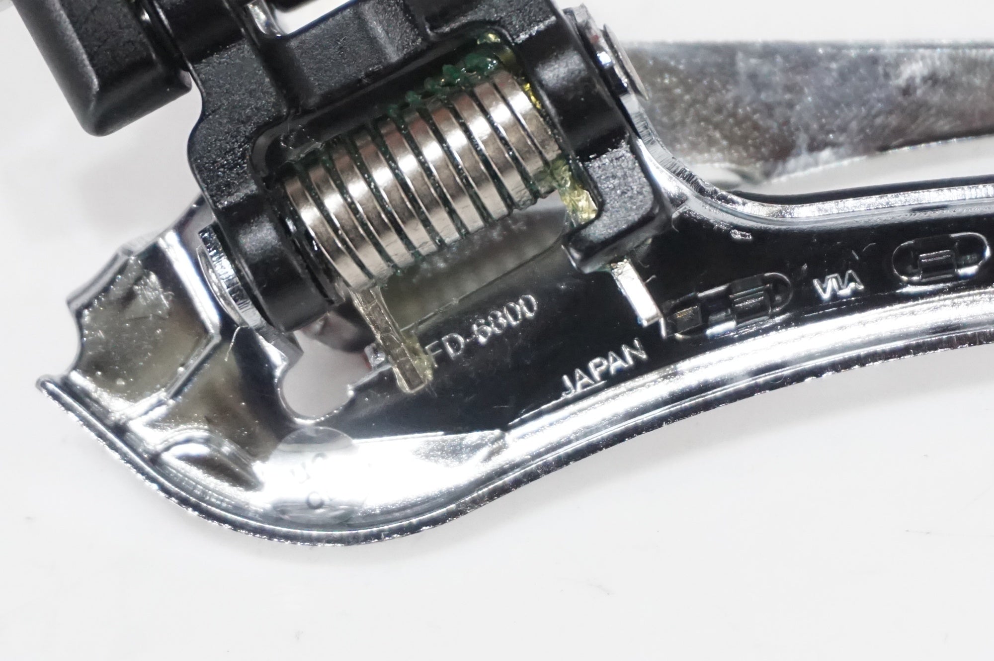 SHIMANO 「シマノ」 ULTEGRA FD-6800 フロントディレイラー / AKIBA店