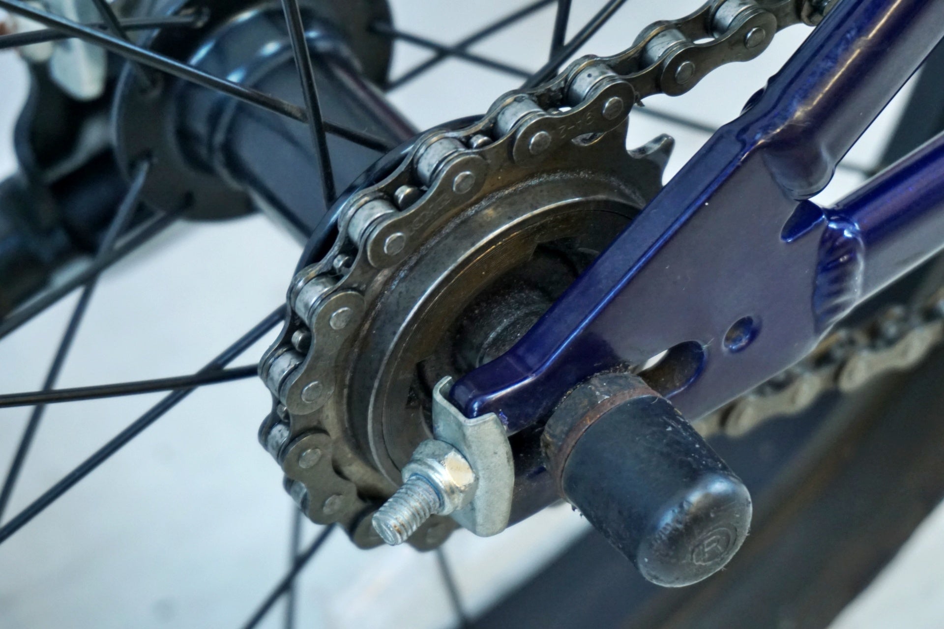 ヨツバサイクル 「ヨツバサイクル 」 YOTSUBA ZERO 16 2019年モデル キッズバイク / 有明ガーデン店