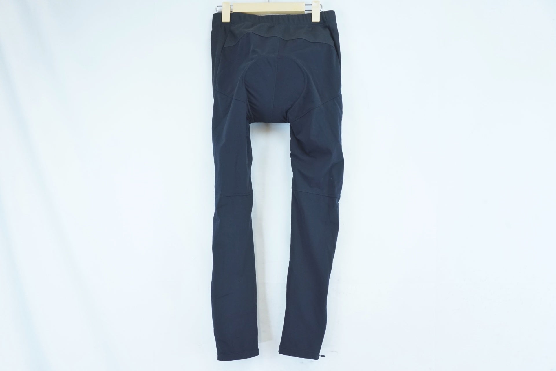 APT 「エーピーティー」 ウインドブレーク Mサイズ サイクルタイツ / 有明ガーデン店