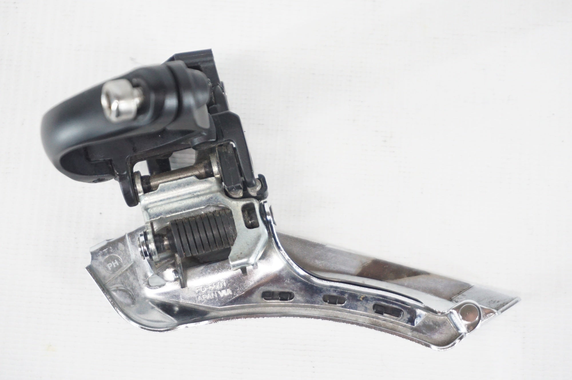 SHIMANO 「シマノ」 105 FD-5801 φ34.9 フロントディレイラー / 阪急塚口店