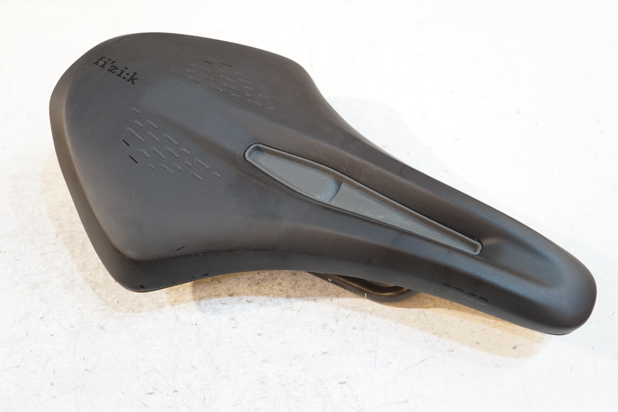FIZIK 「フィジーク」 TERRA ARGO X1 サドル / バイチャリ浦和ベース