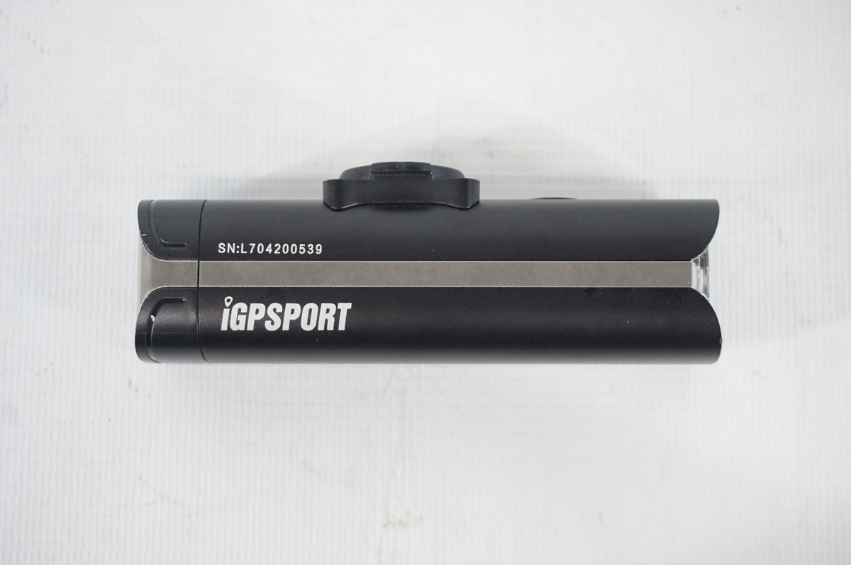 IGP SPORT 「アイジースポーツ」 VS1200 フロントライト / 阪急塚口店