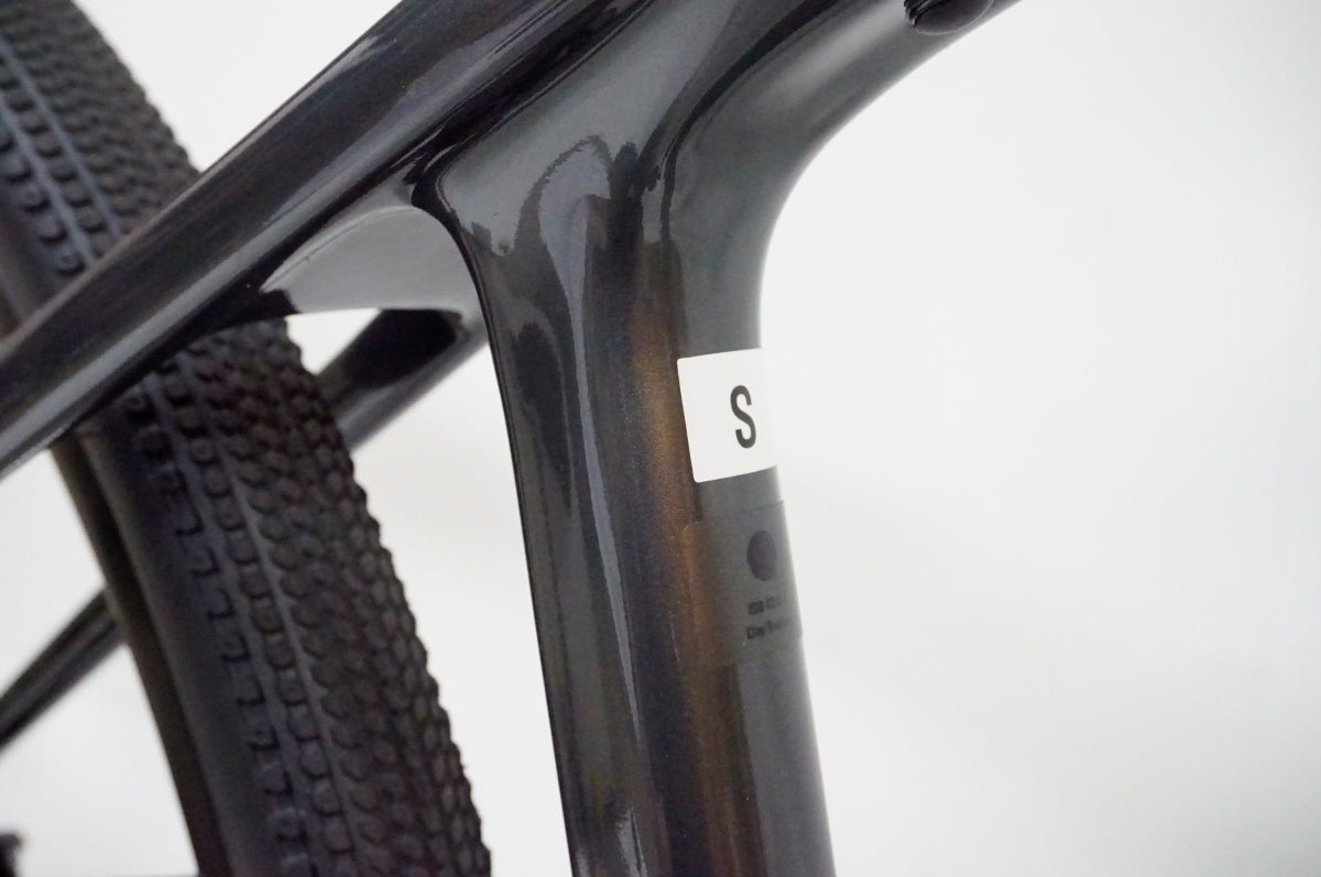 TREK 「トレック」 FX SPORT4 CARBON 2022-2023年モデル クロスバイク / 名古屋大須店