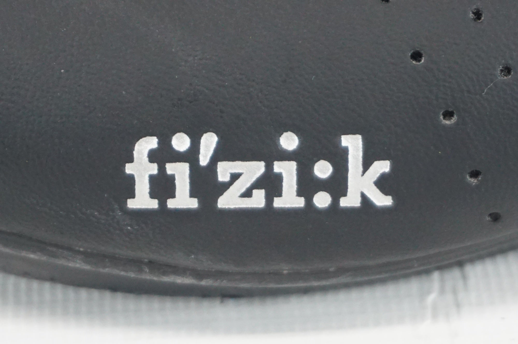 FIZIK 「フィジーク」 VENTO OMNA 25.7cm シューズ / 阪急塚口店