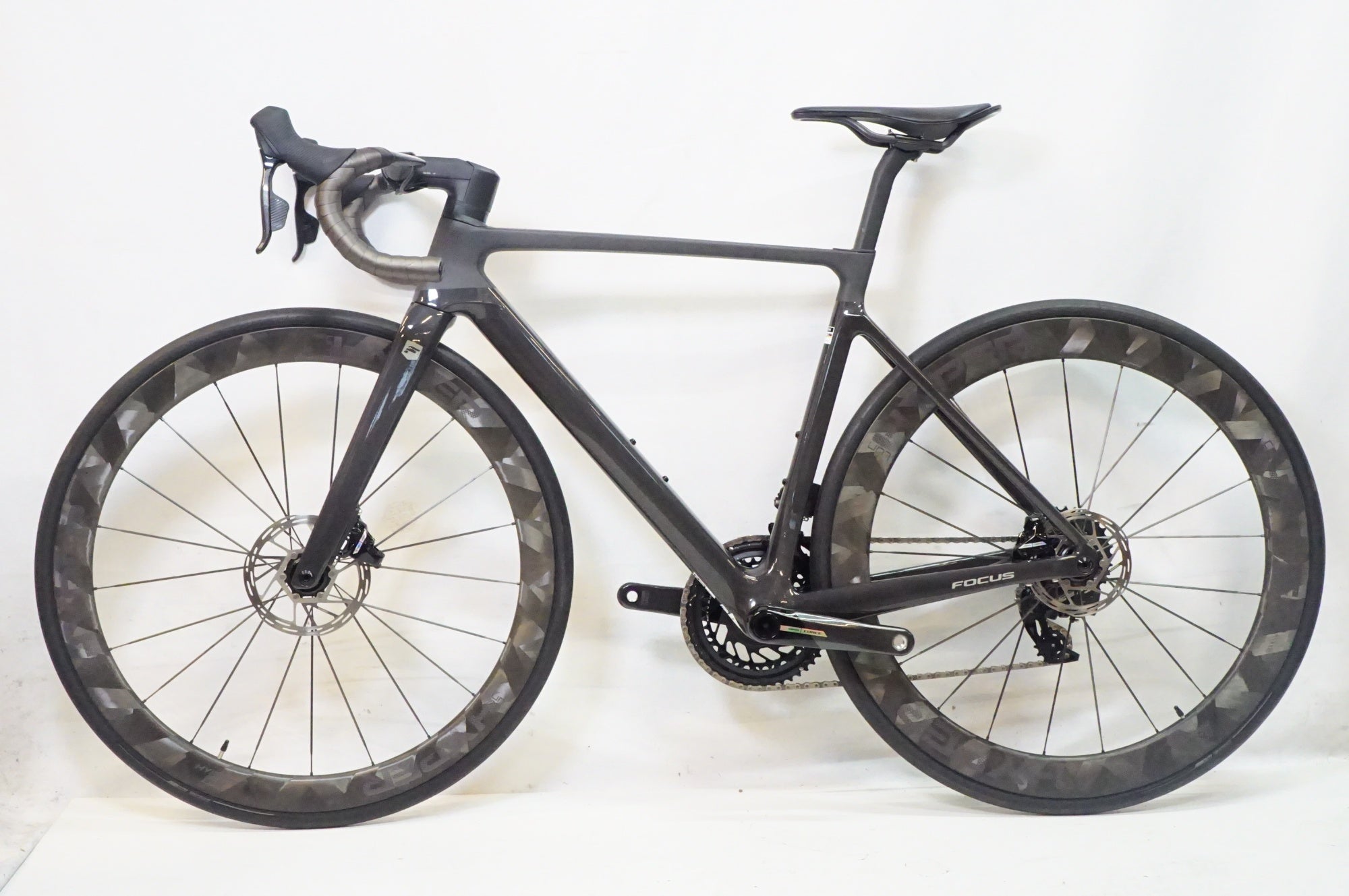 FOCUS 「フォーカス」 IZALCO MAX 9  (DISC G4) 2024年モデル ロードバイク / 熊谷本店
