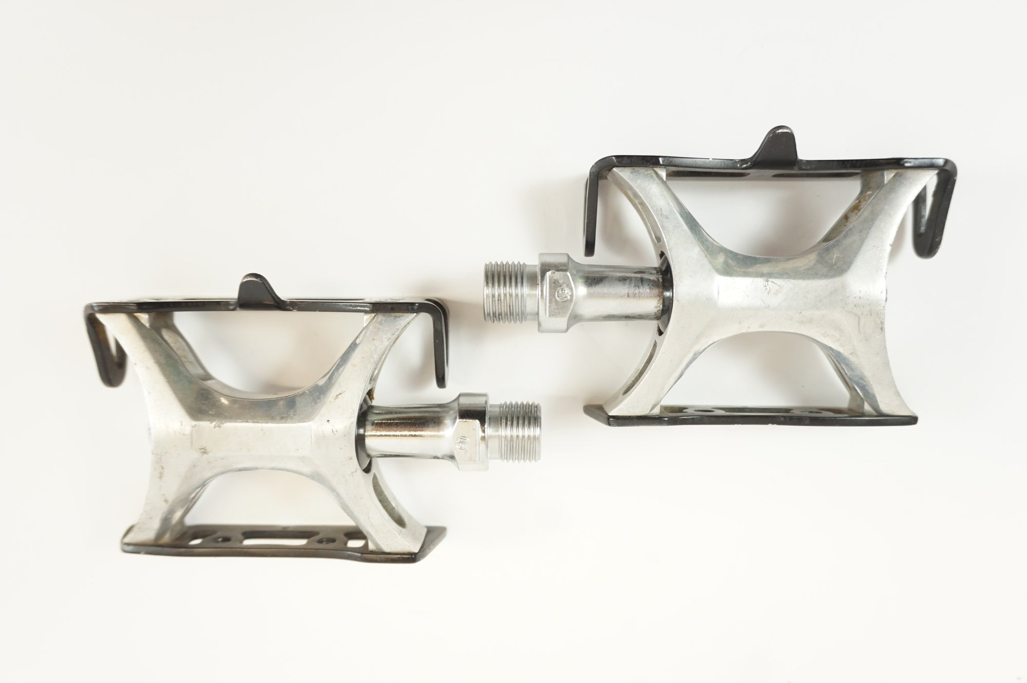 SUNTOUR SUPERBE PRO PL-2000 NJS ペダル 未使用品 SUNTOUR SUPERBE PRO PL-2000 NJS ペダル 未使用品 - メルカリ