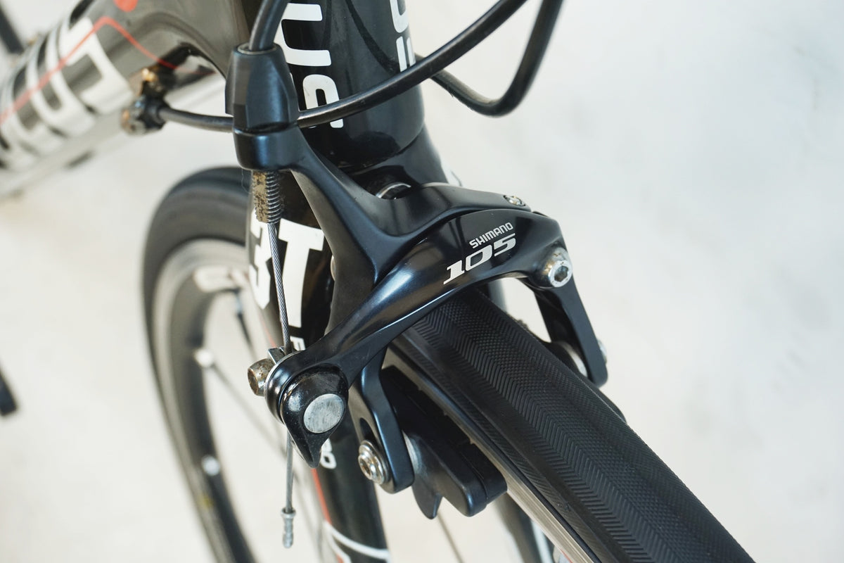 FOCUS 「フォーカス」 IZALCO TEAM 2009年モデル ロードバイク / 有明ガーデン店