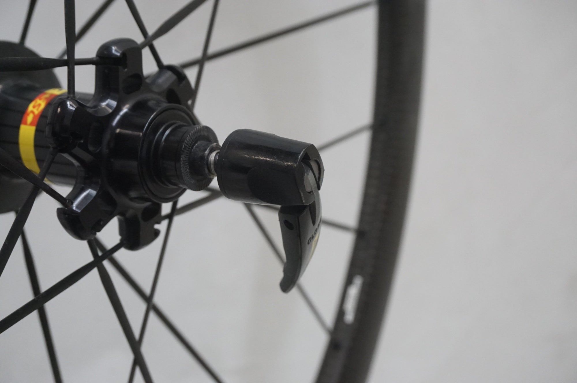 MAVIC 「マヴィック」 COSMIC CARBONE SL シマノ11速 ホイールセット