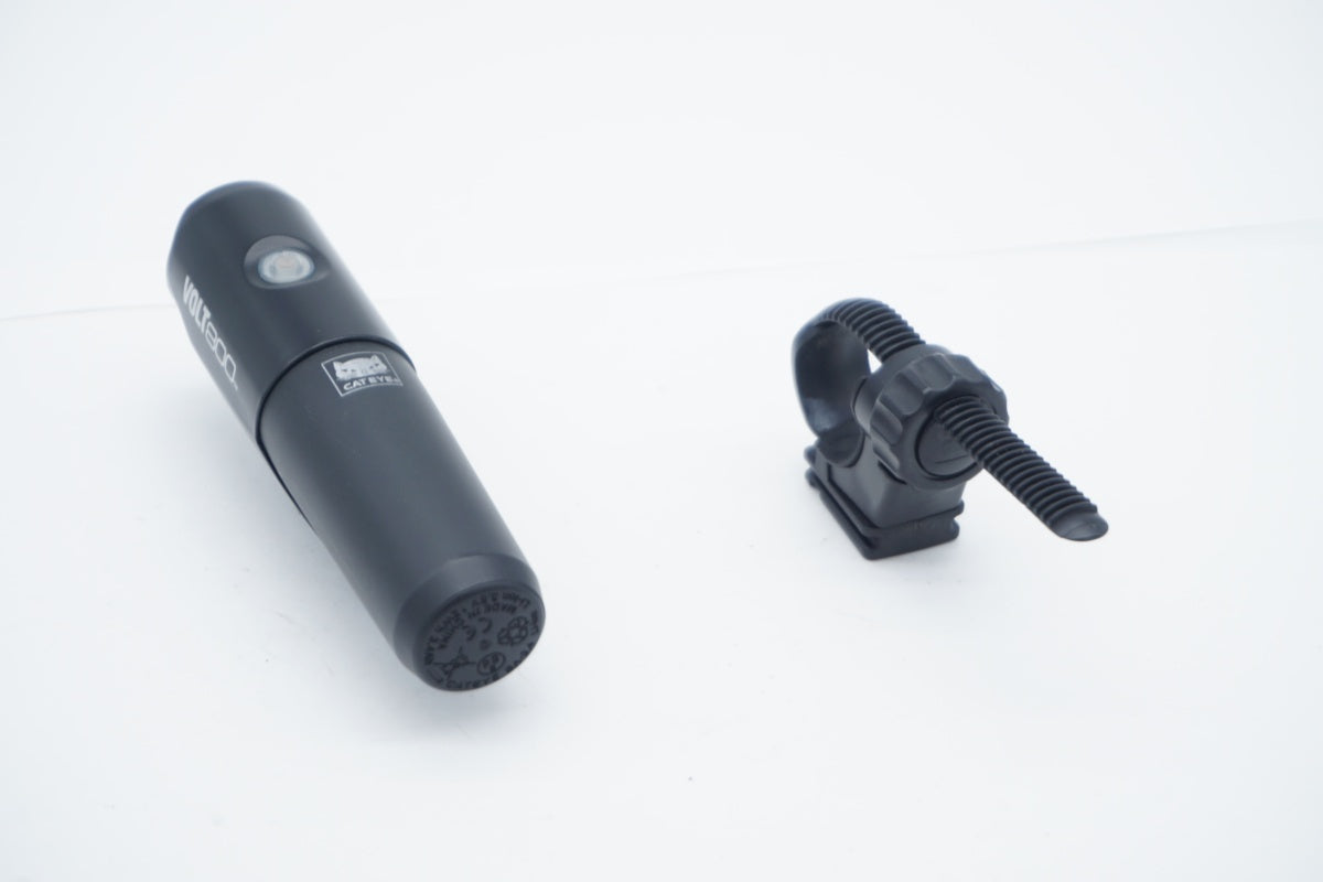 CAT EYE 「キャットアイ」 VOLT800 フロントライト / 京都八幡店