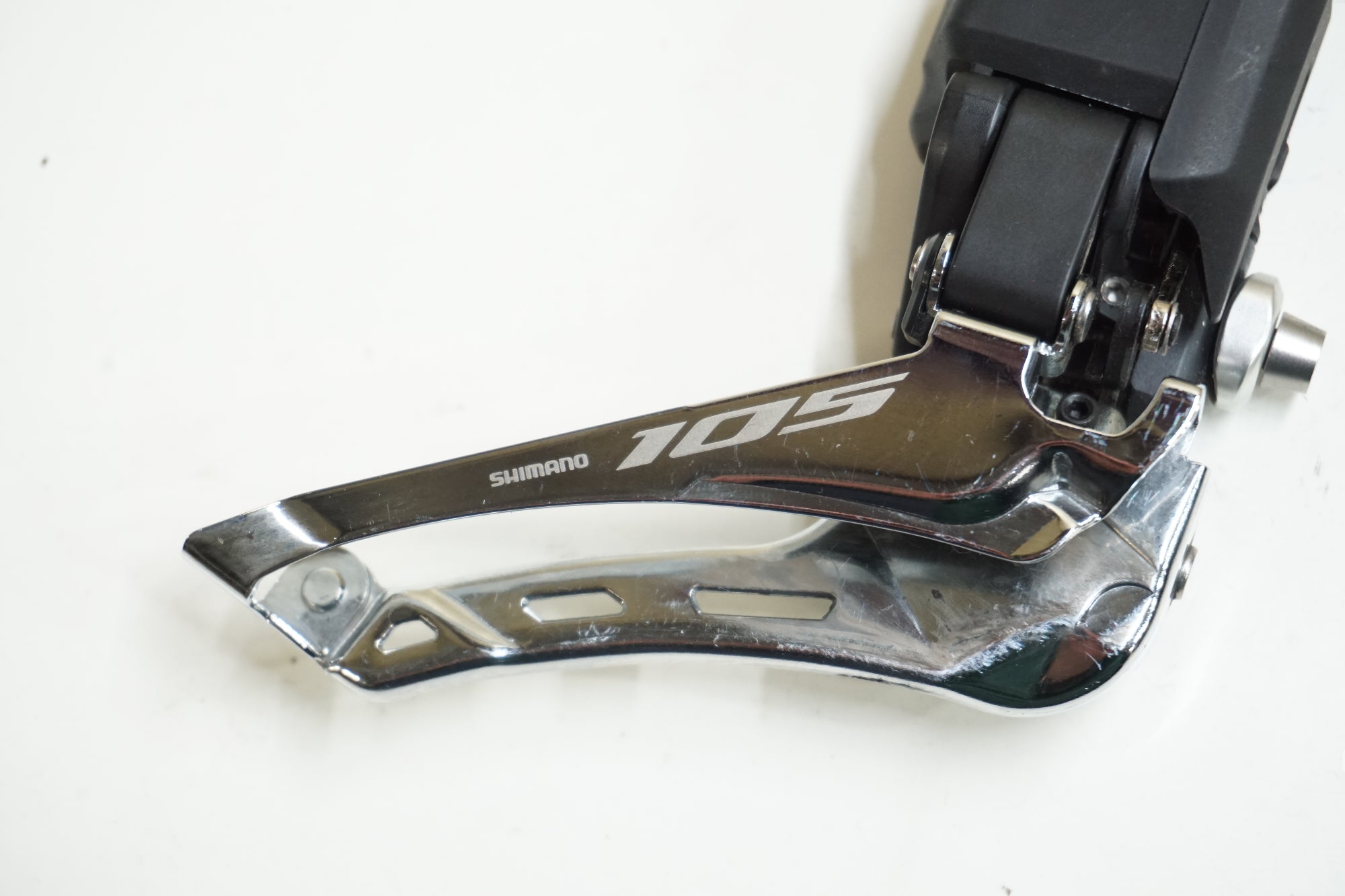 SHIMANO 「シマノ」 105 FD-R7150 フロントディレーラー / 大宮店