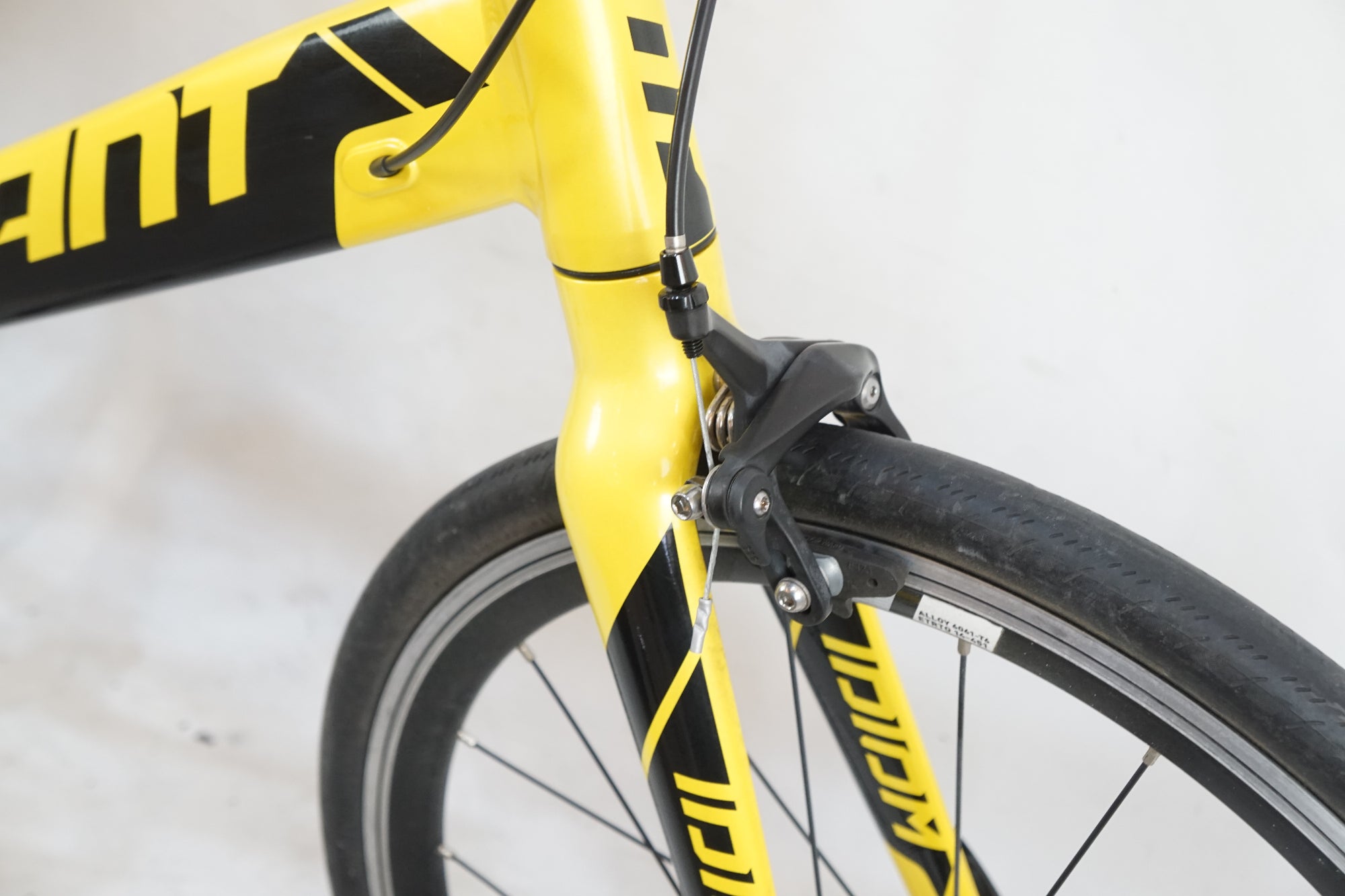 GIANT IDIOM 20インチ ミニベロ イエロー GIANT IDIOM 20インチ ミニベロ イエロー