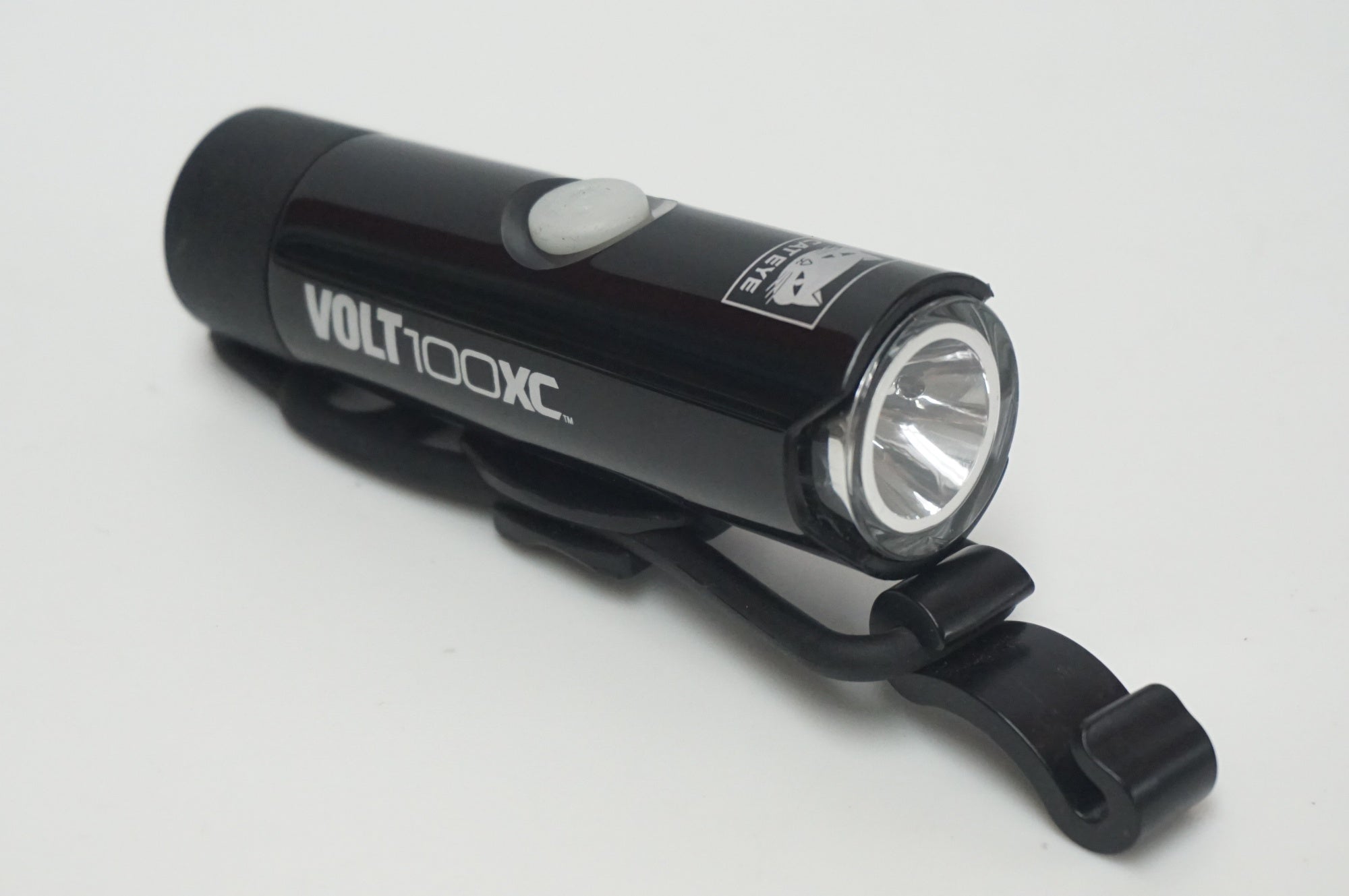 CATEYE 「キャットアイ」 MAWARE VOLT100 XC フロントライト / 福岡店