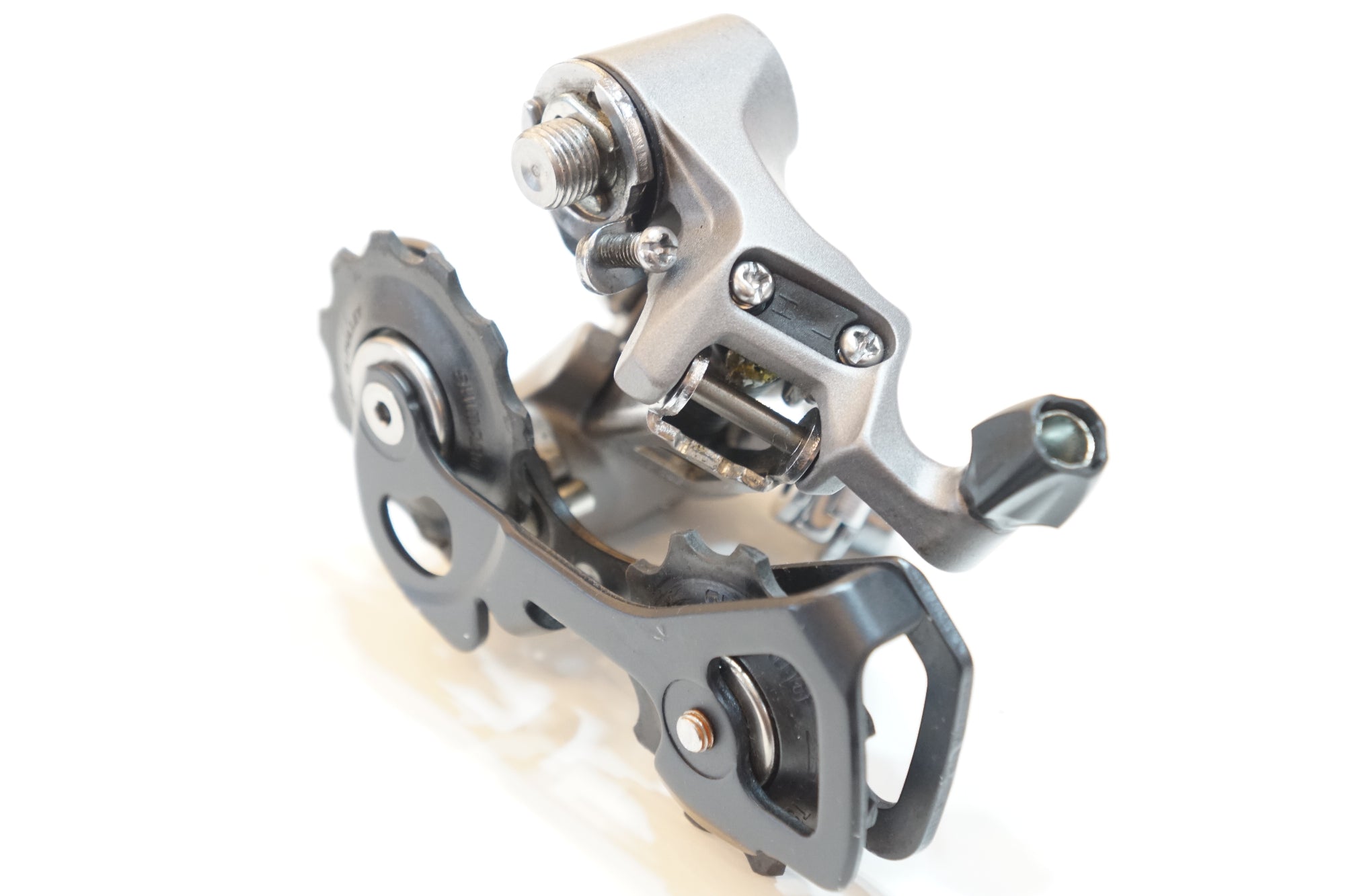 SHIMANO 「シマノ」 105 RD-5700 リアディレイラー / バイチャリ浦和ベース