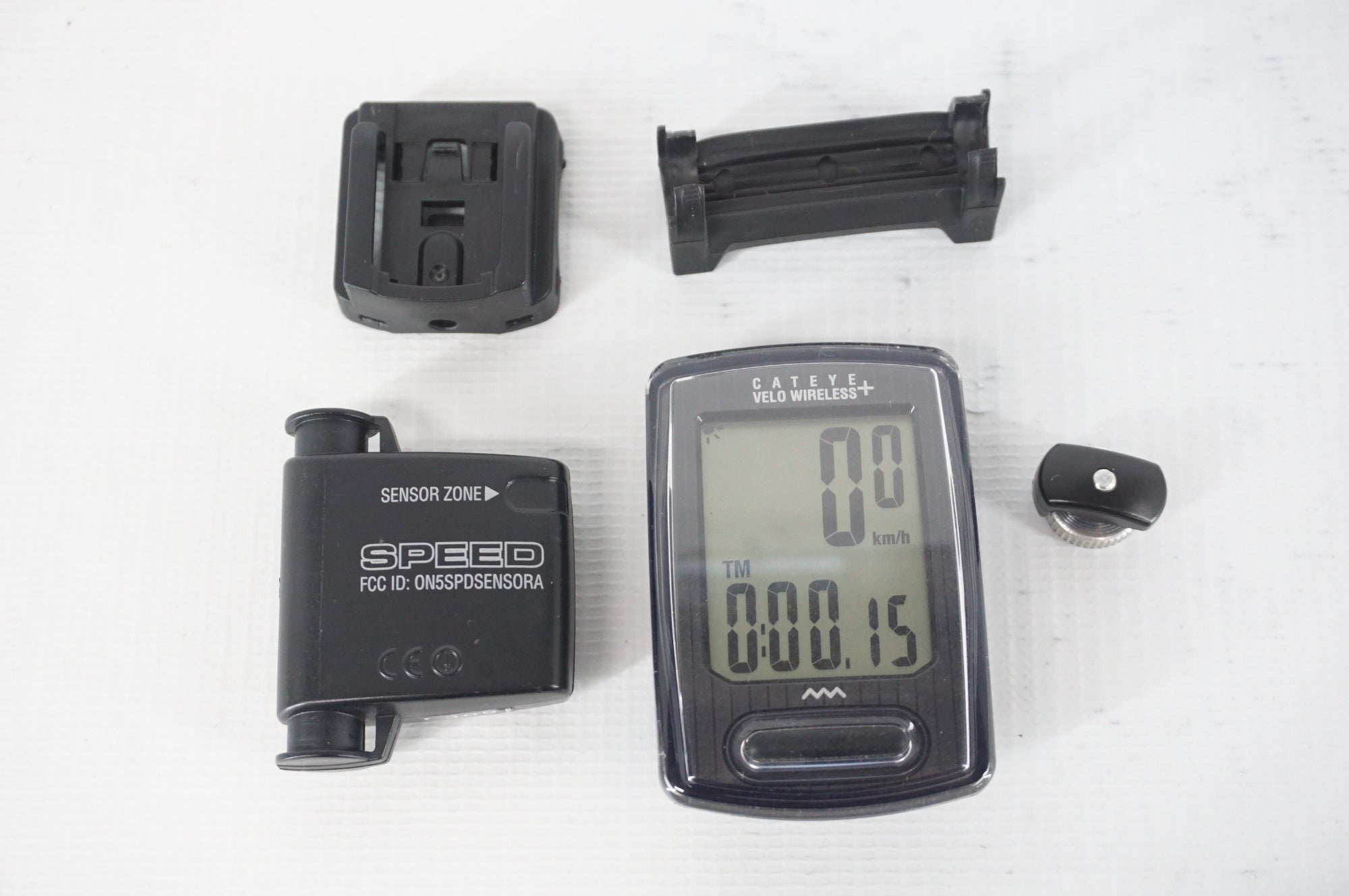 CATEYE 「キャットアイ」 VELO WIRELESS+ CC-VT235W サイクルコンピューター / 阪急塚口店