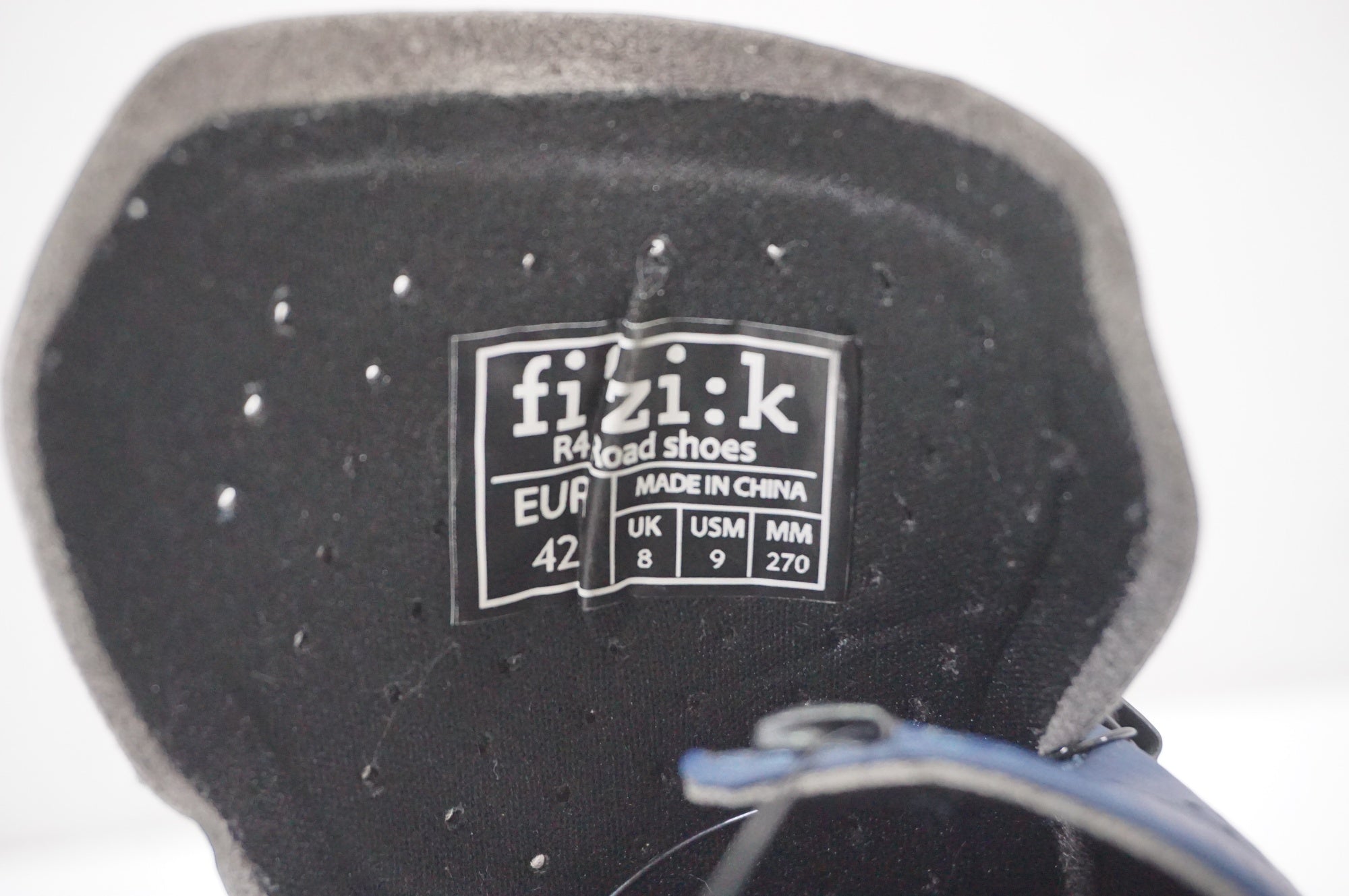 FIZIK 「フィジーク」 R4 ROAD SHOES 42サイズ シューズ / AKIBA店