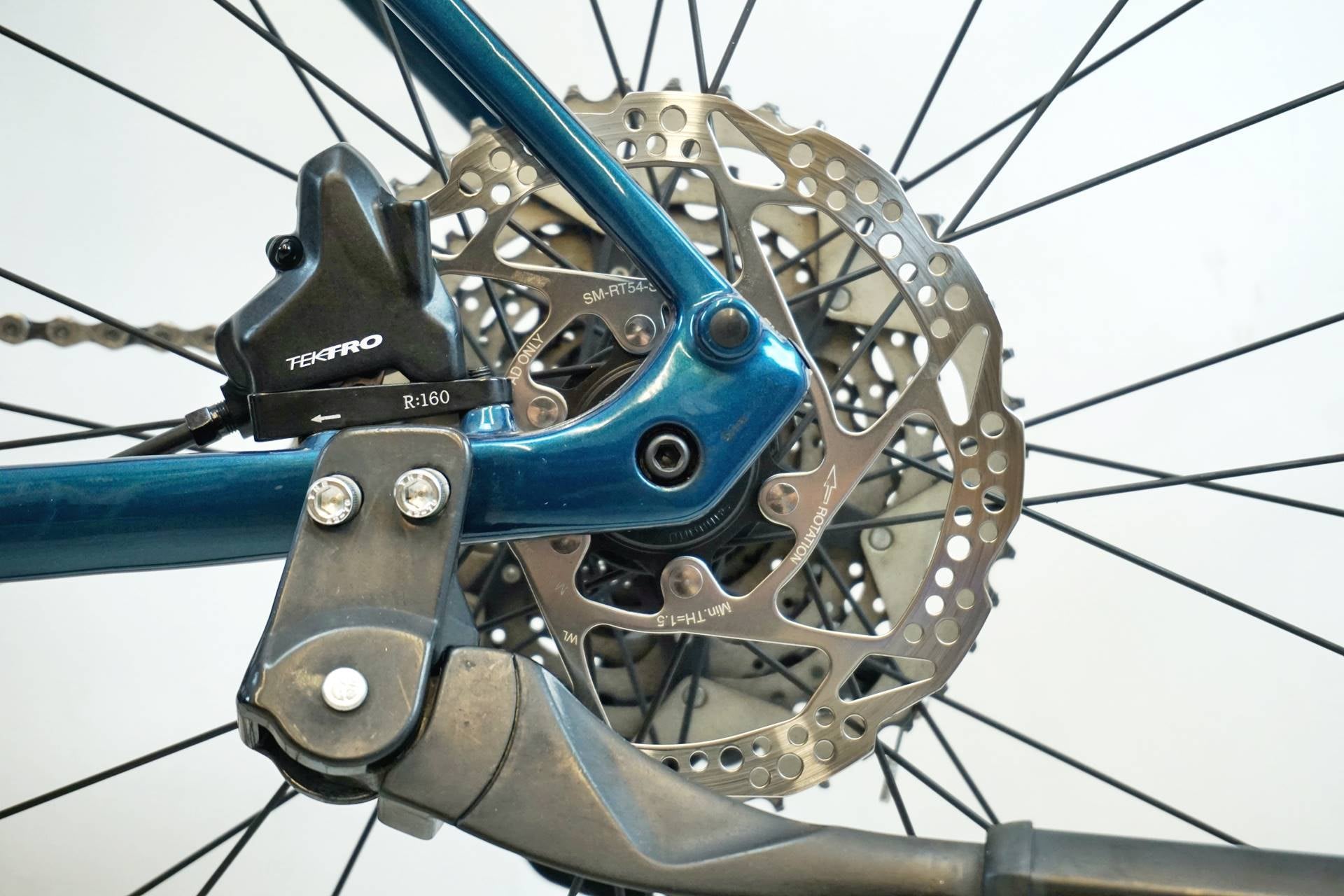 TREK 「トレック」 FX SPORT4 2022年モデル クロスバイク / 有明ガーデン店