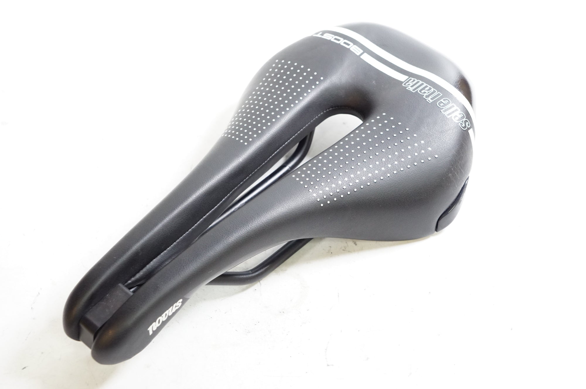 SELLE ITALIA 「セライタリア」 NOVUS BOOST サドル / 熊谷本店