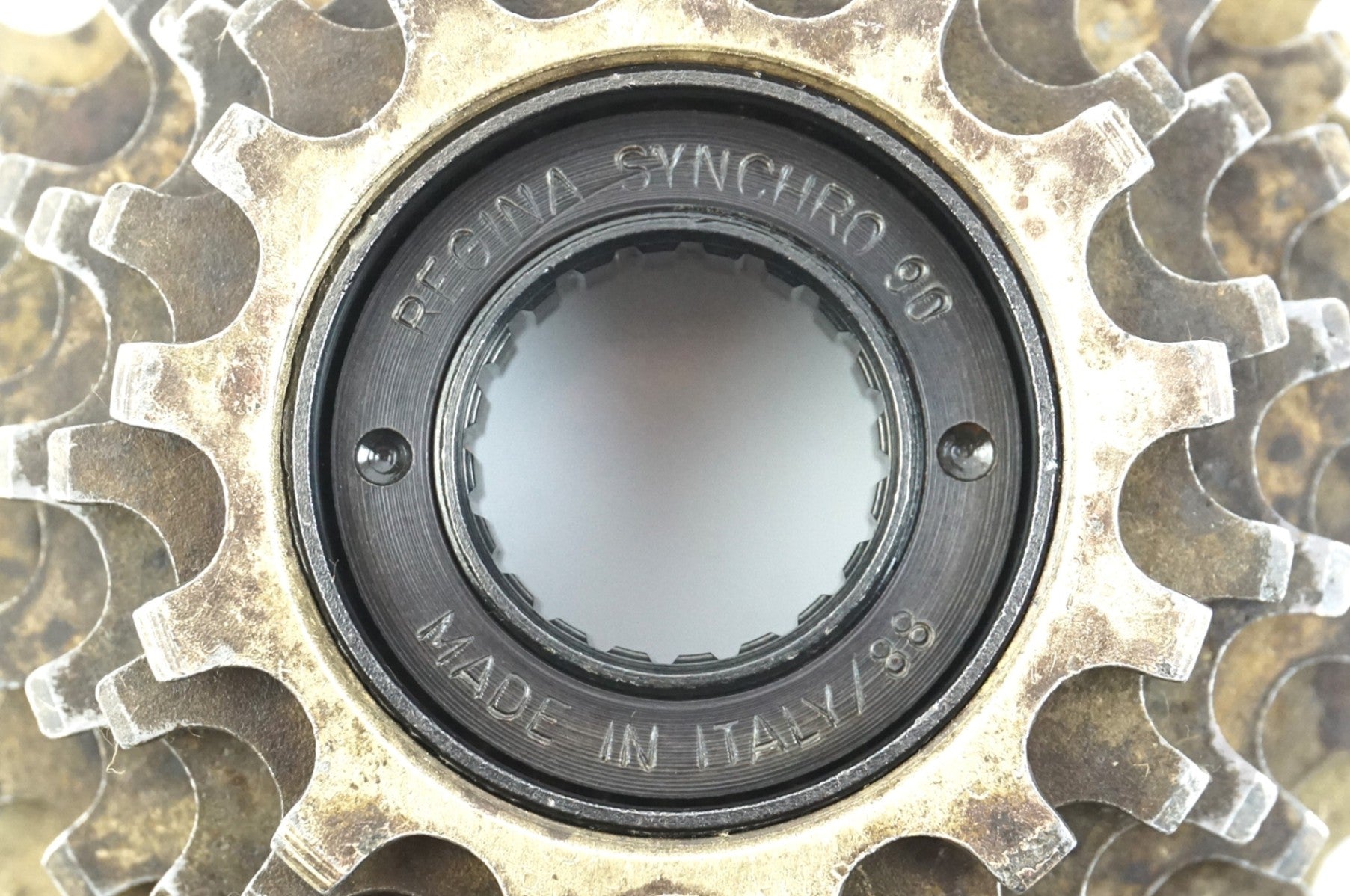 REGINA 「レジナ」 SYNCHRO 90 6S 13-23T ボスフリースプロケット / 中目黒店