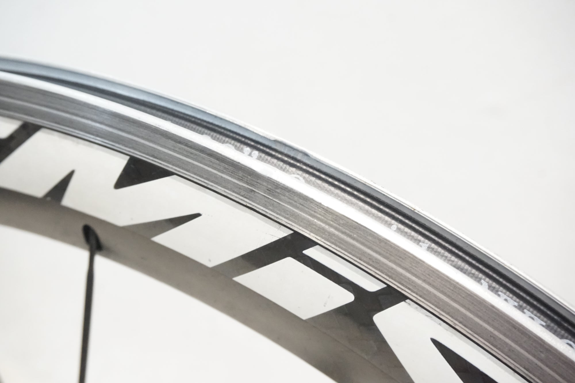 MAVIC 「マビック」 COSMIC CARBON SLS シマノ11速 ホイールセット