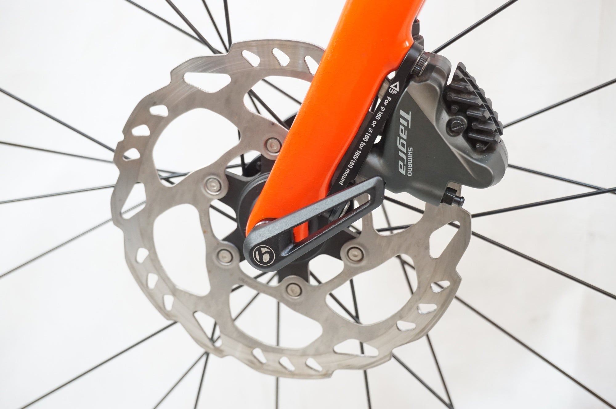 TREK 「トレック」 EMONDA ALR4 DISC 2021年モデル ロードバイク / 浦和ベース