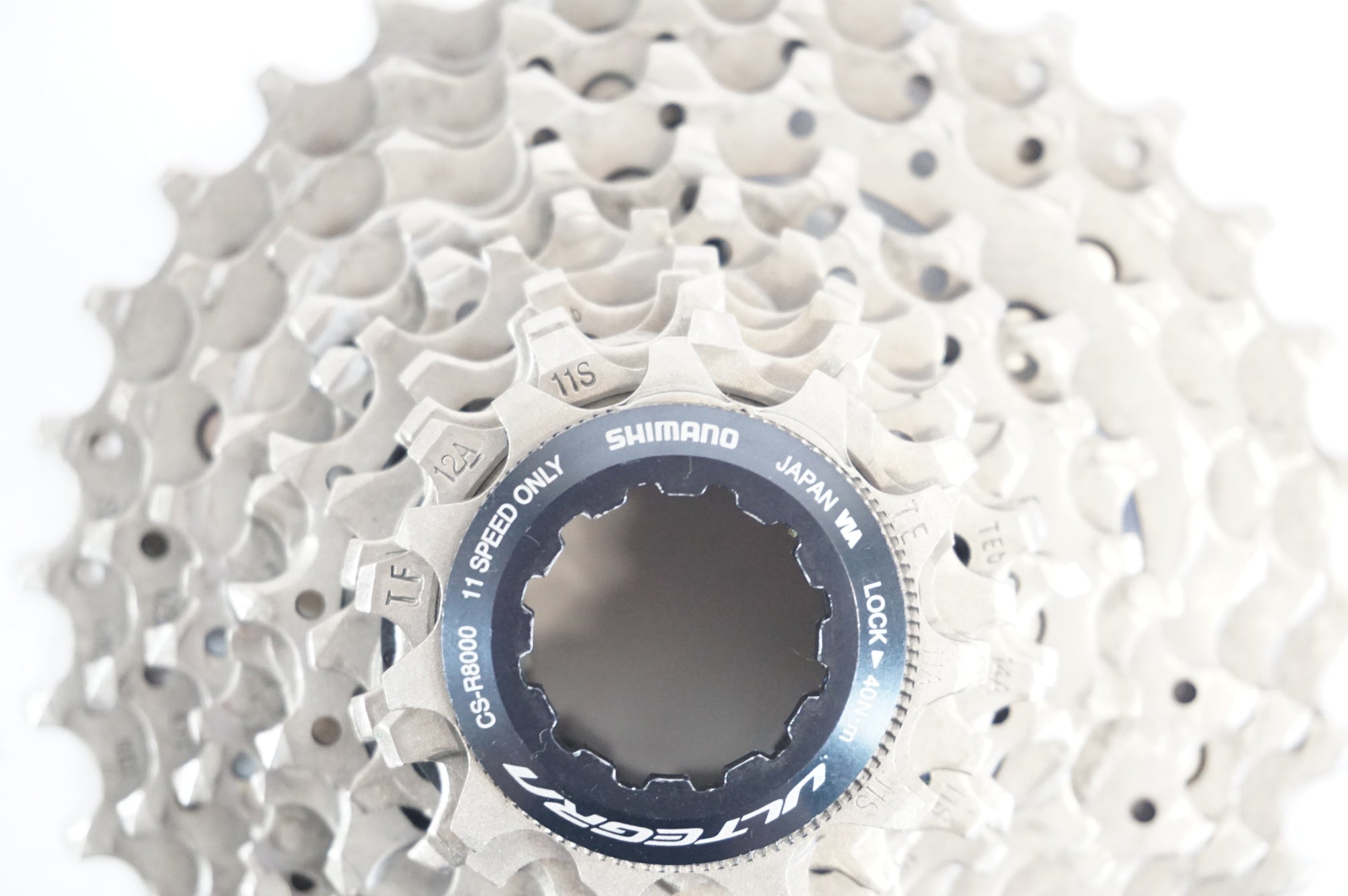 新品未開封、未使用SHIMANO ULTEGRA CS-R8000 スプロケット シマノ CS-R8000 カセットスプロケット 11S 11-30T 11-32T 14