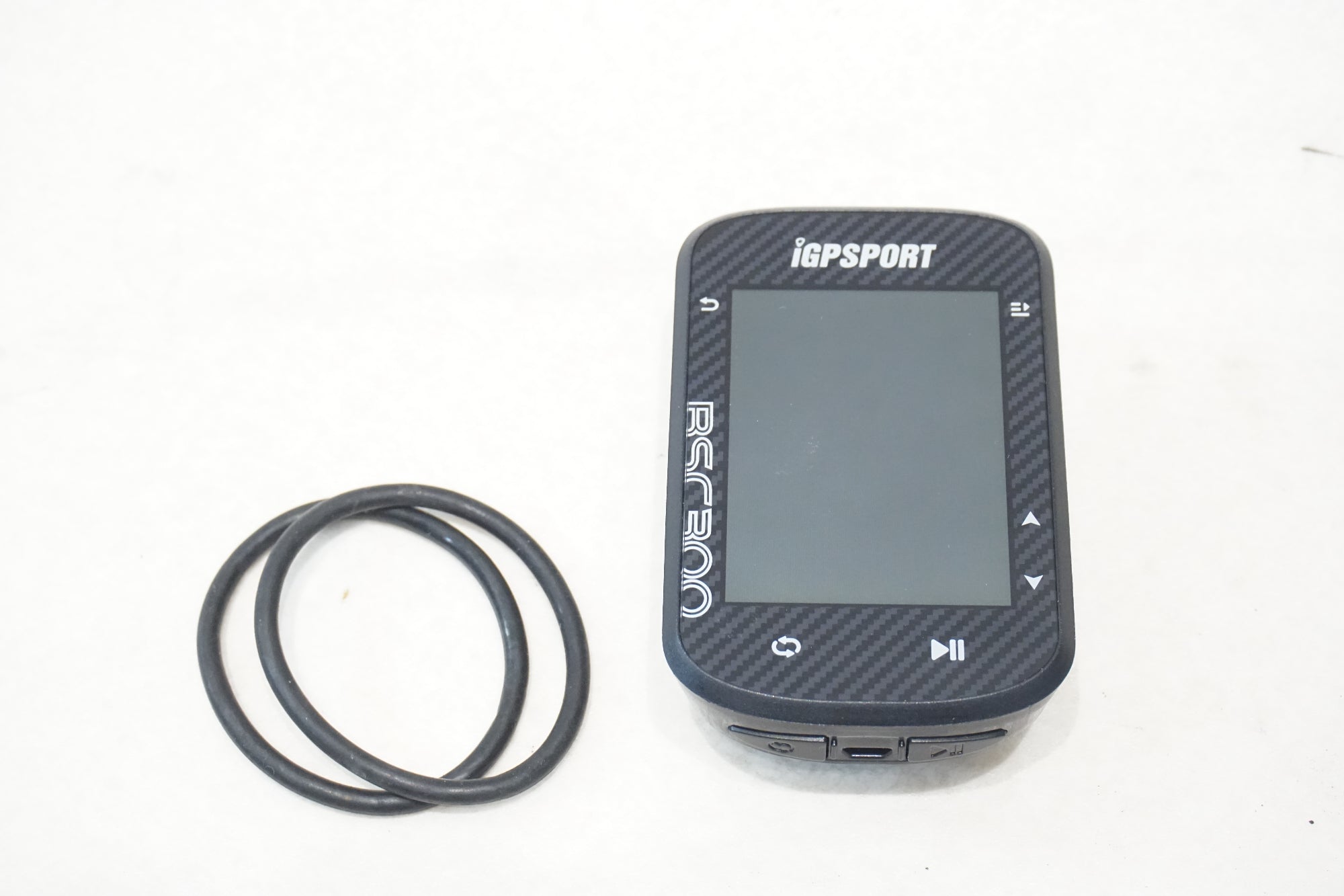 IGP SPORT 「アイジーピースポーツ」 BSC300 サイクルコンピューター / 横浜戸塚店