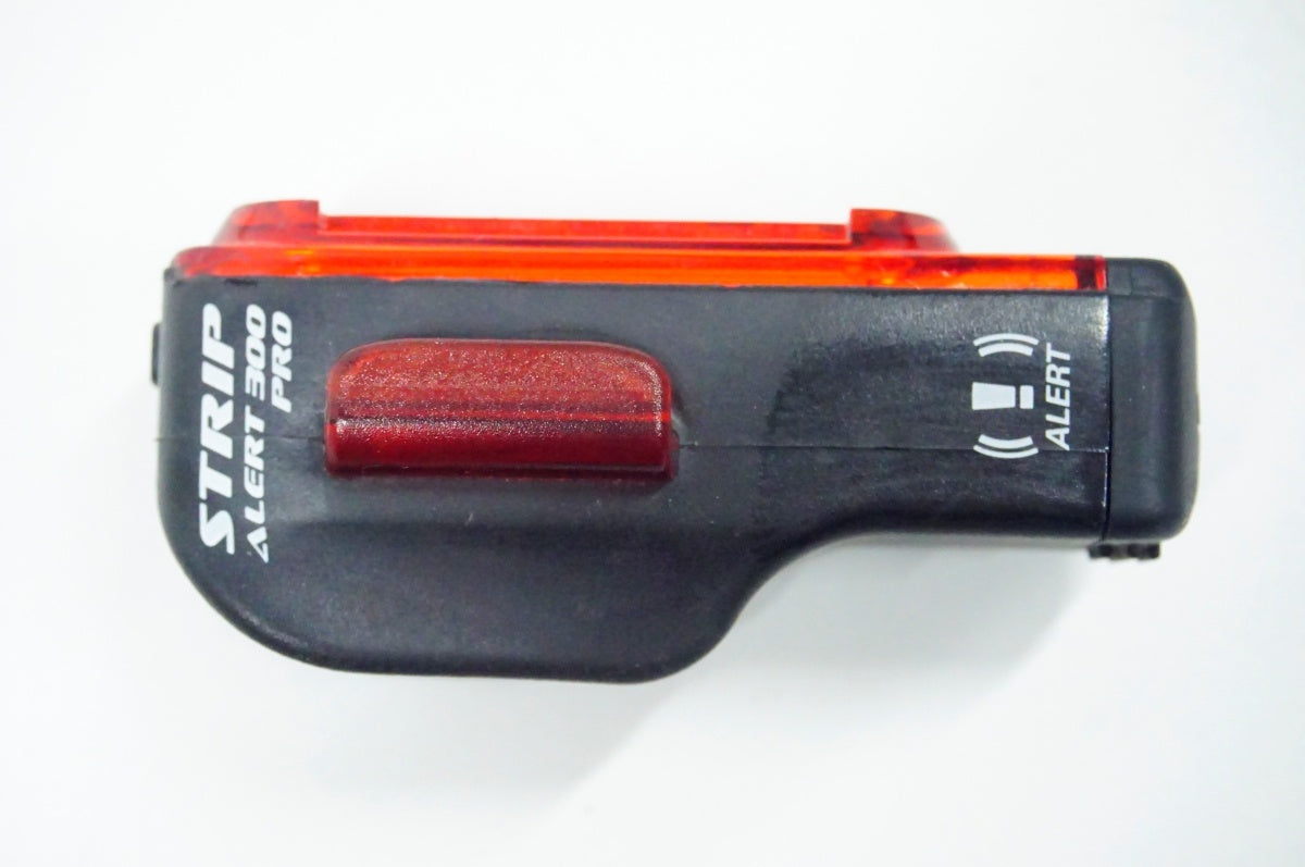 LEZYNE 「レザイン」 STRIP PRO ALERT 300 PRO リアライト / 名古屋大須店
