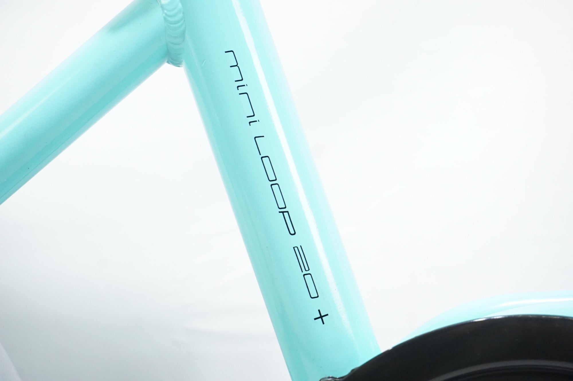 BENELLI 「ベネリ」 MINI LOOP 20+ 2022年モデル 電動アシスト自転車 / 中目黒店