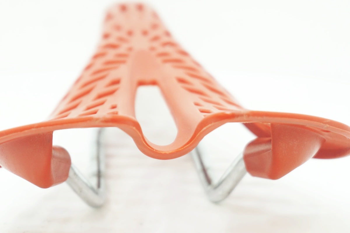 VERTU 「ヴァーチュ」 サドル / 大阪美原北インター店