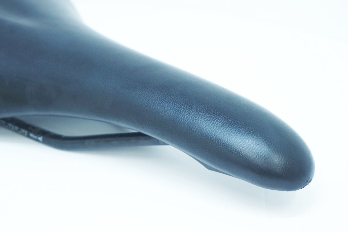 VELO 「ベロ」 サドル / 大阪美原北インター店