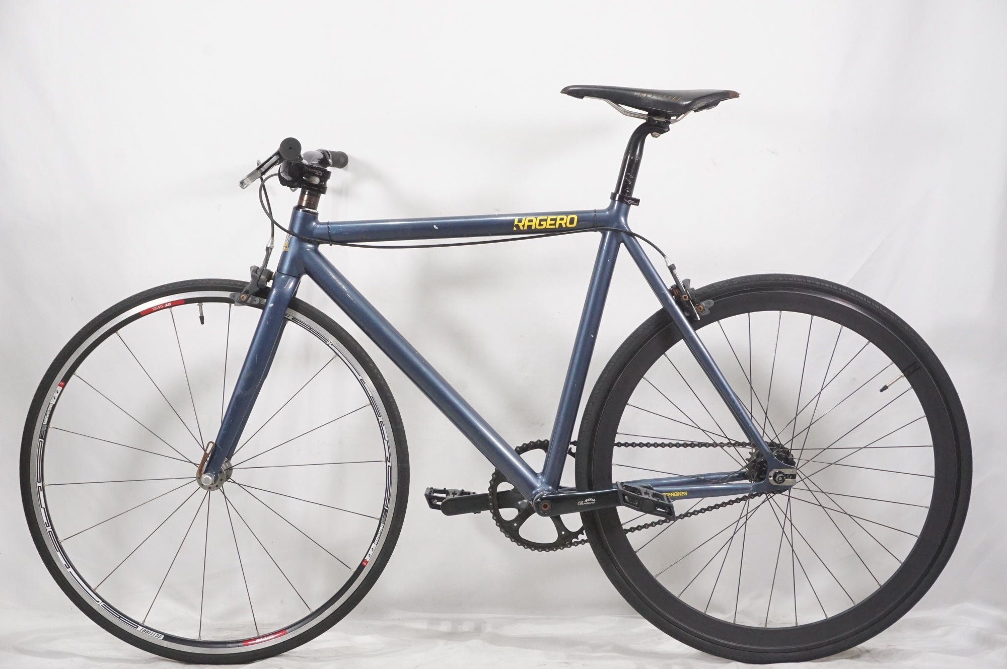 LEADER BIKES 「リーダーバイク」 KAGERO 2013年モデル ピストバイク / AKIBA店