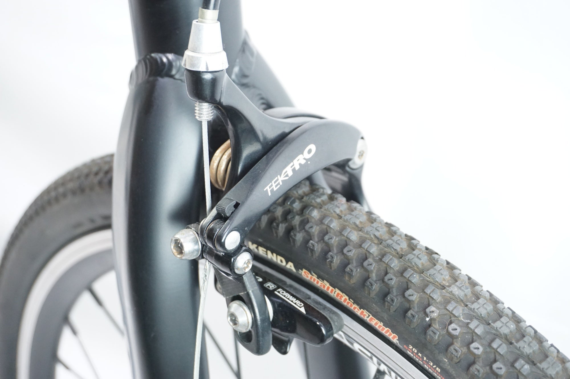 PEUGEOT 「プジョー」 CARBON FIGHTER 2017年モデル 20インチ ミニベロ / 中目黒店