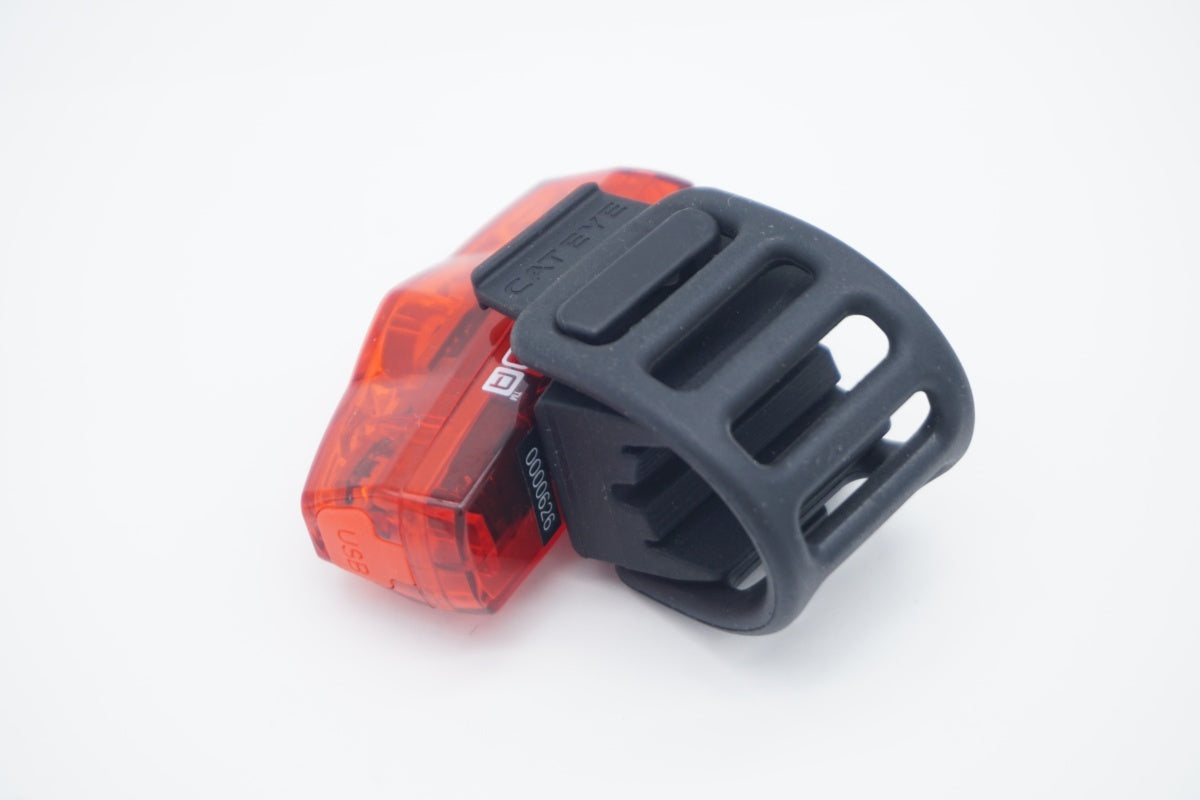 CATEYE 「キャットアイ」 TL-AU800 リアライト / 京都八幡店