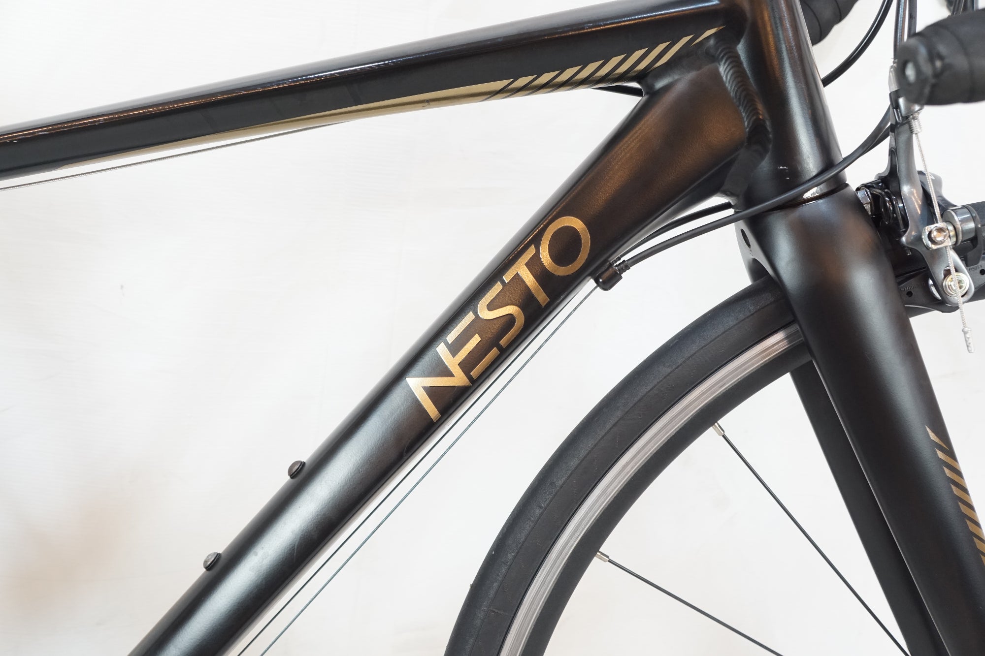 NESTO 「ネスト」 FALAD PRO 2021年モデル ロードバイク / バイチャリ浦和ベース