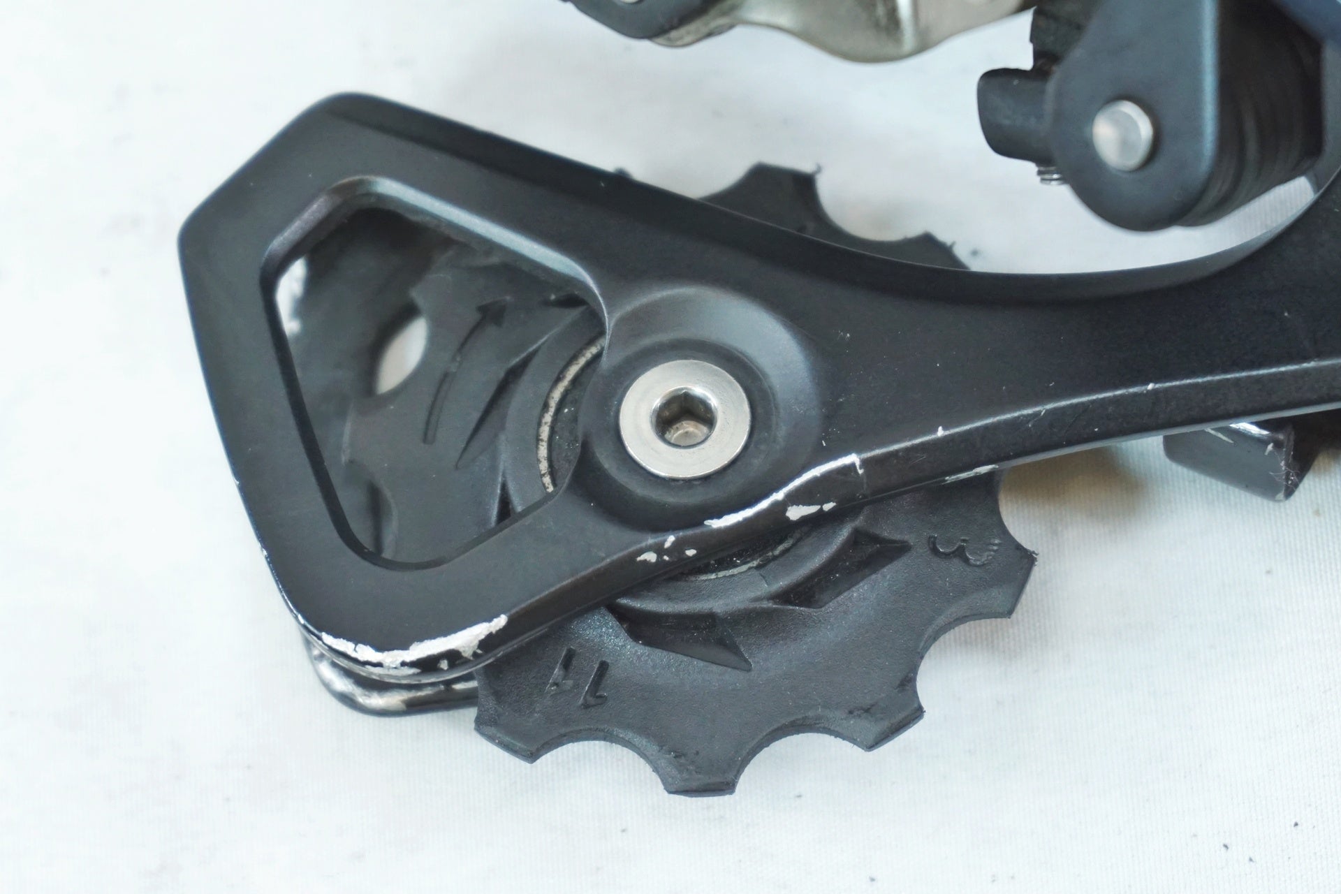SHIMANO 「シマノ」 ULTEGRA Di2 RD-6870 リアディレイラー / 有明