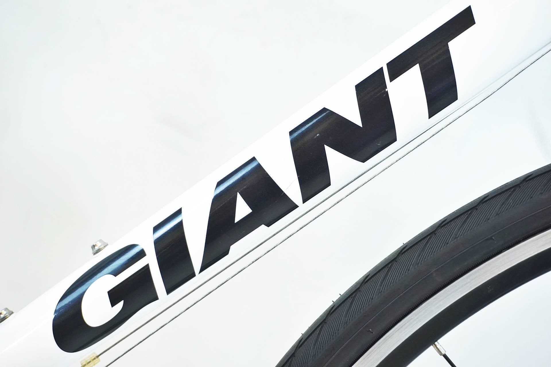 GIANT 「ジャイアント」 ESCAPE R3 2020年モデル クロスバイク / 有明ガーデン店
