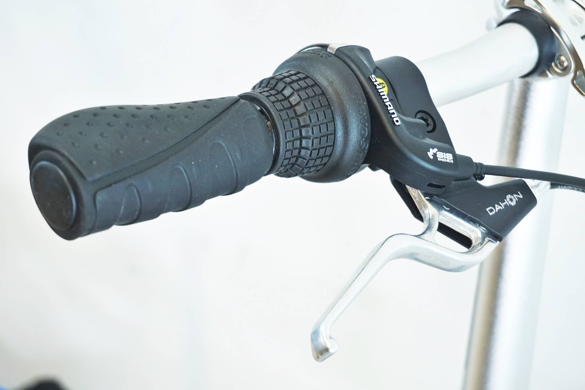 DAHON 「ダホン」 VYBE D7 2017年モデル 折り畳み自転車 / 有明