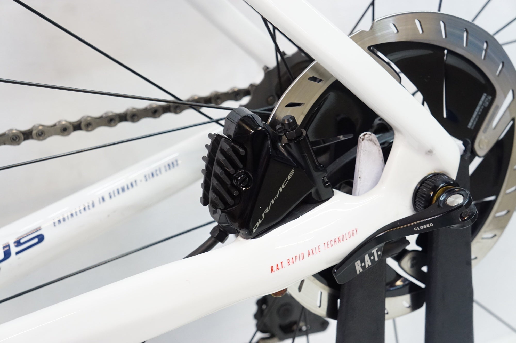 FUCUS 「フォーカス」 IZALCO MAX DISC 8 2020年モデル ロードバイク / 熊谷本店