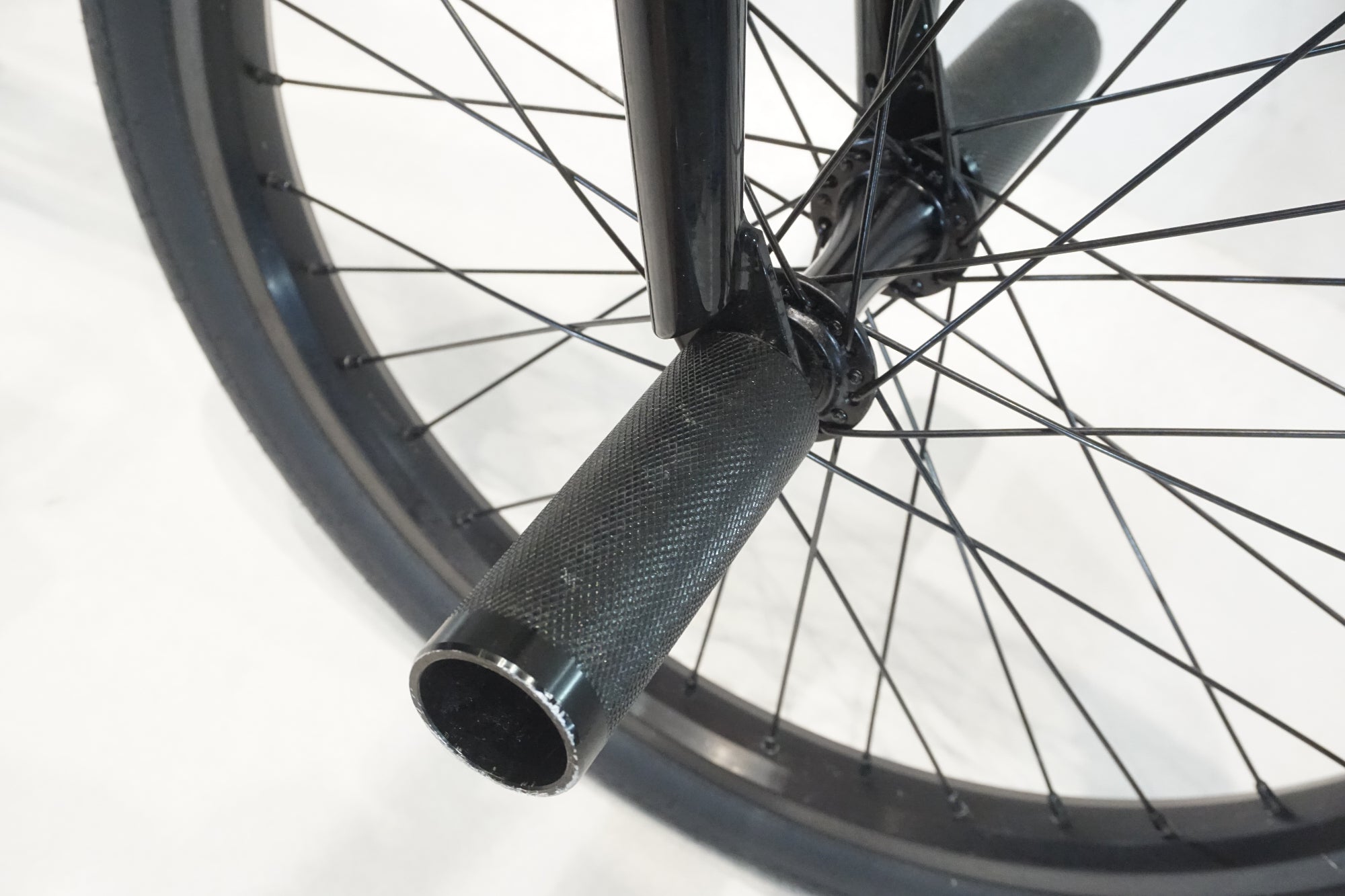 MOTELWORKS 「モーテルワークス」 AUX:E 2022年モデル 20インチ BMX / 横浜戸塚店