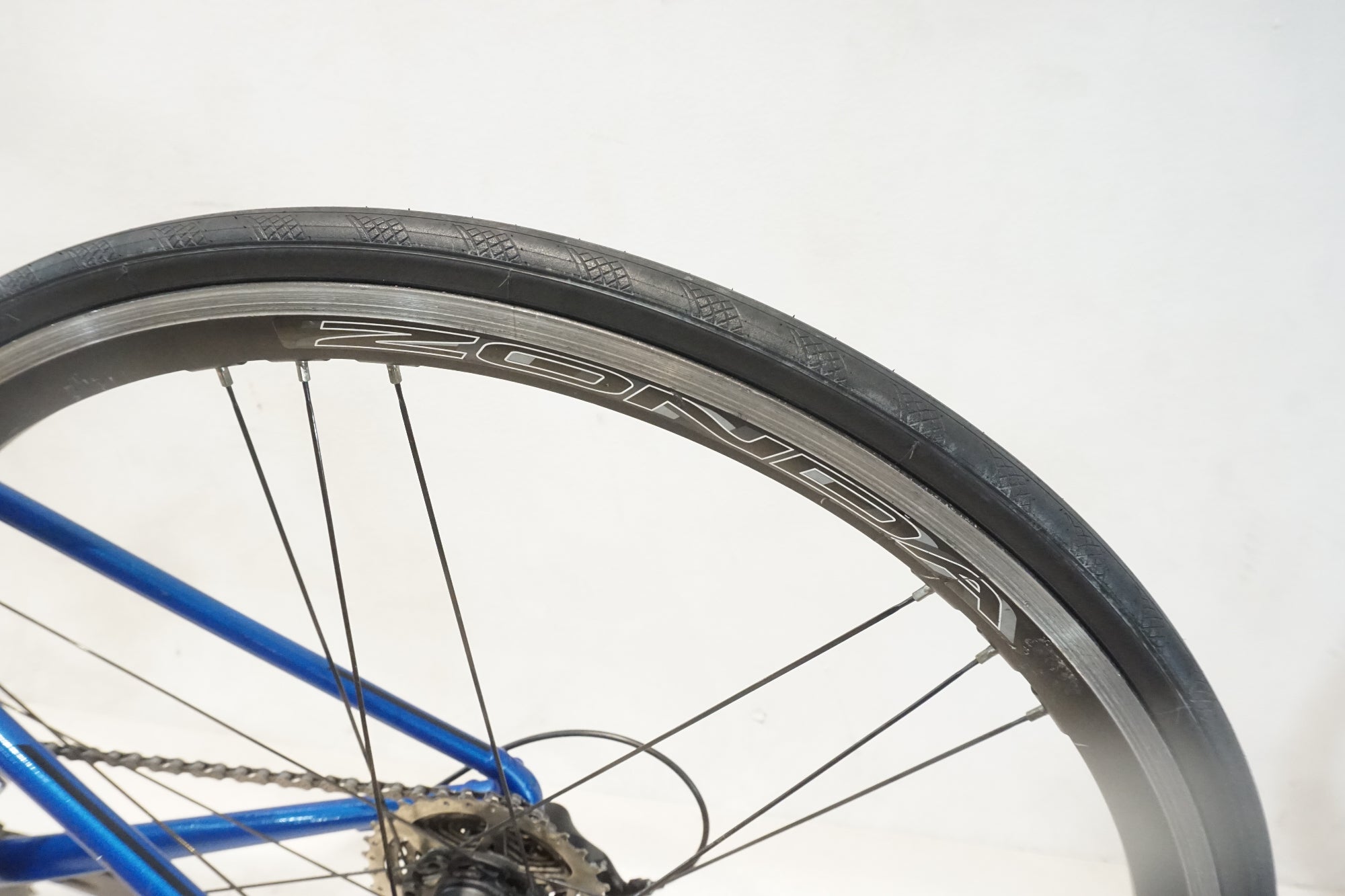 TREK 「トレック」 DOMANE AL 2 2021年モデル ロードバイク / 横浜戸塚店