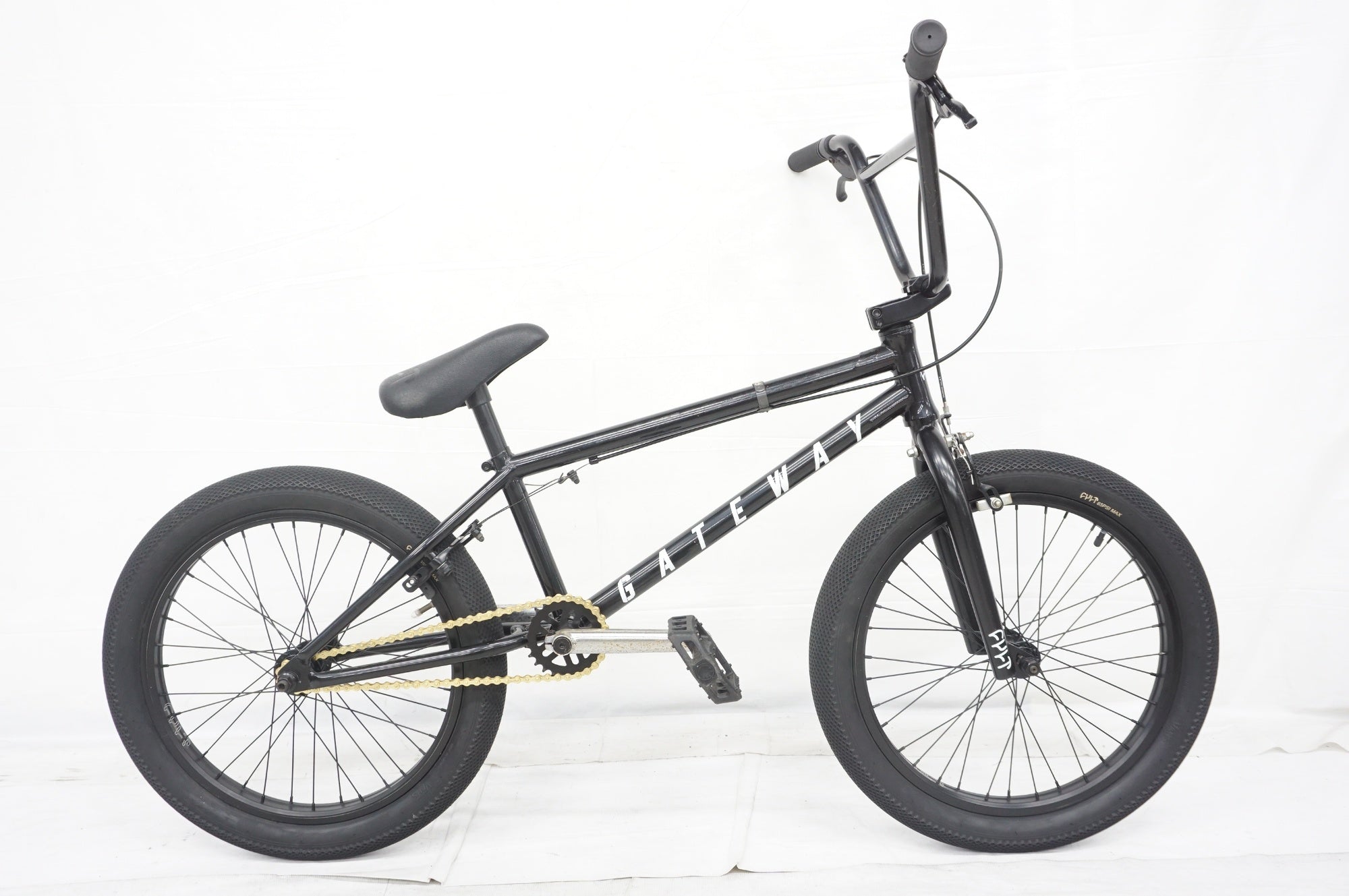 CULT 「カルト」 GATEWAY 2019年モデル BMX / 阪急塚口店