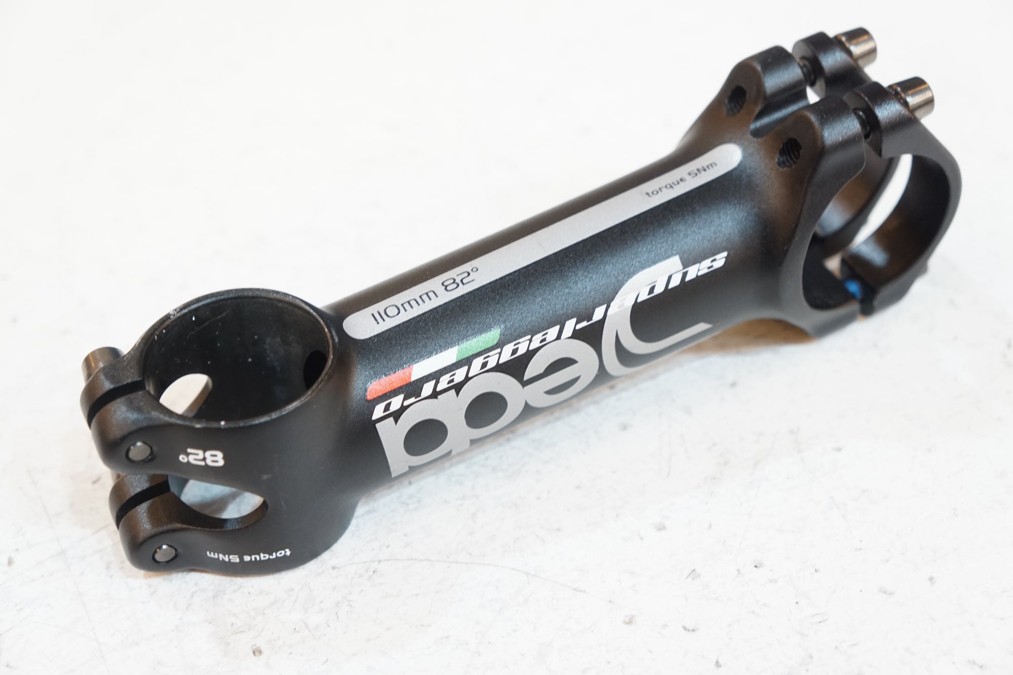 DEDA 「デダ」 SUPERLEGGERO φ31.7 110mm 82° ステム / バイチャリ浦和ベース