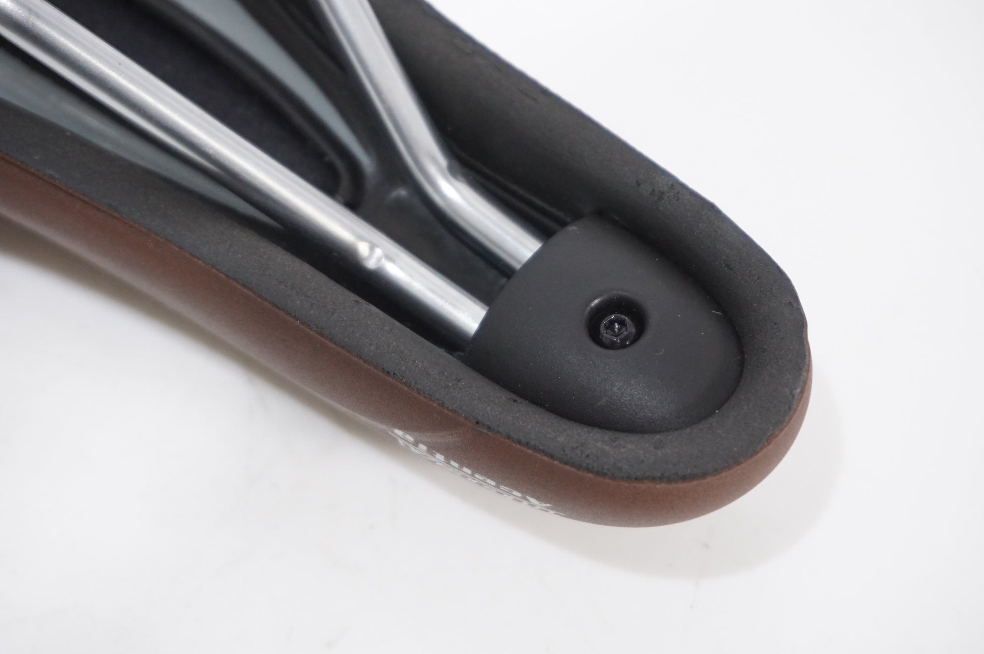 TIOGA 「タイオガ」 ACENTIA GEMINUS サドル / AKIBA店