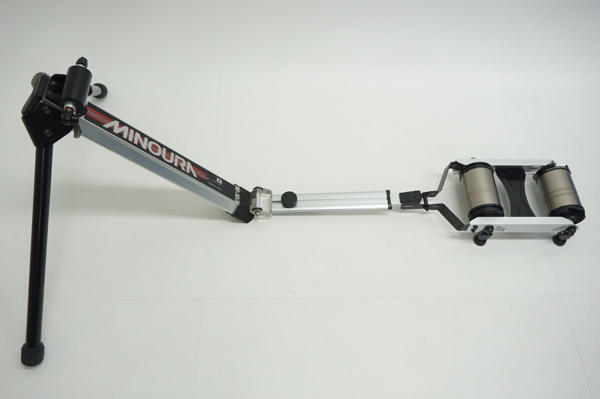 MINOURA 「ミノウラ」 HYBRID ROLLER LIVE RIDE FG220 サイクルトレーナー / 福岡店