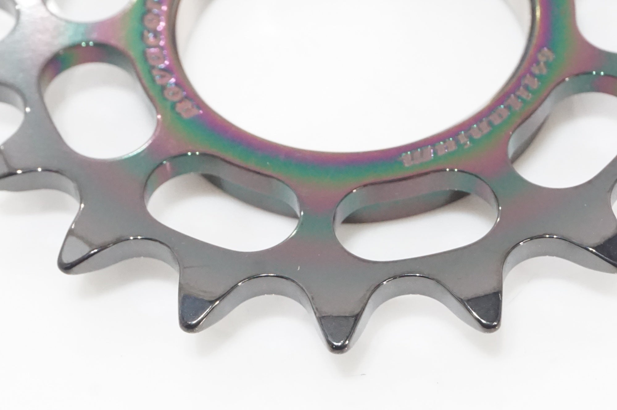 NOVACORONA 「ノバコローナ」 チタン 18T コグ / AKIBA店