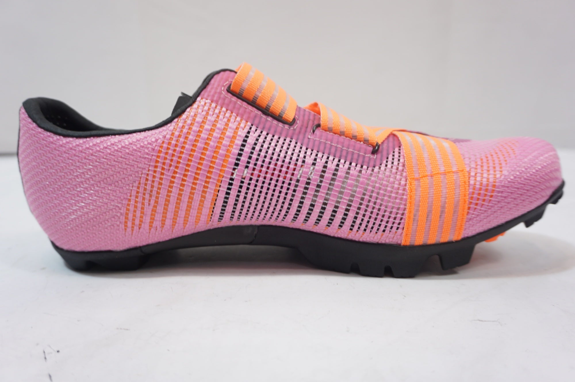 FIZIK 「フィジーク」 VENTO POWERSTRAP AEROWEAVE X 43サイズ シューズ / 世田谷店