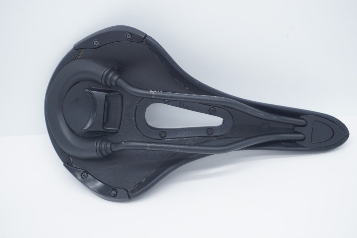 FIZIK 「フィジーク」 ALIANTE R5 OPEN サドル / 滋賀大津店