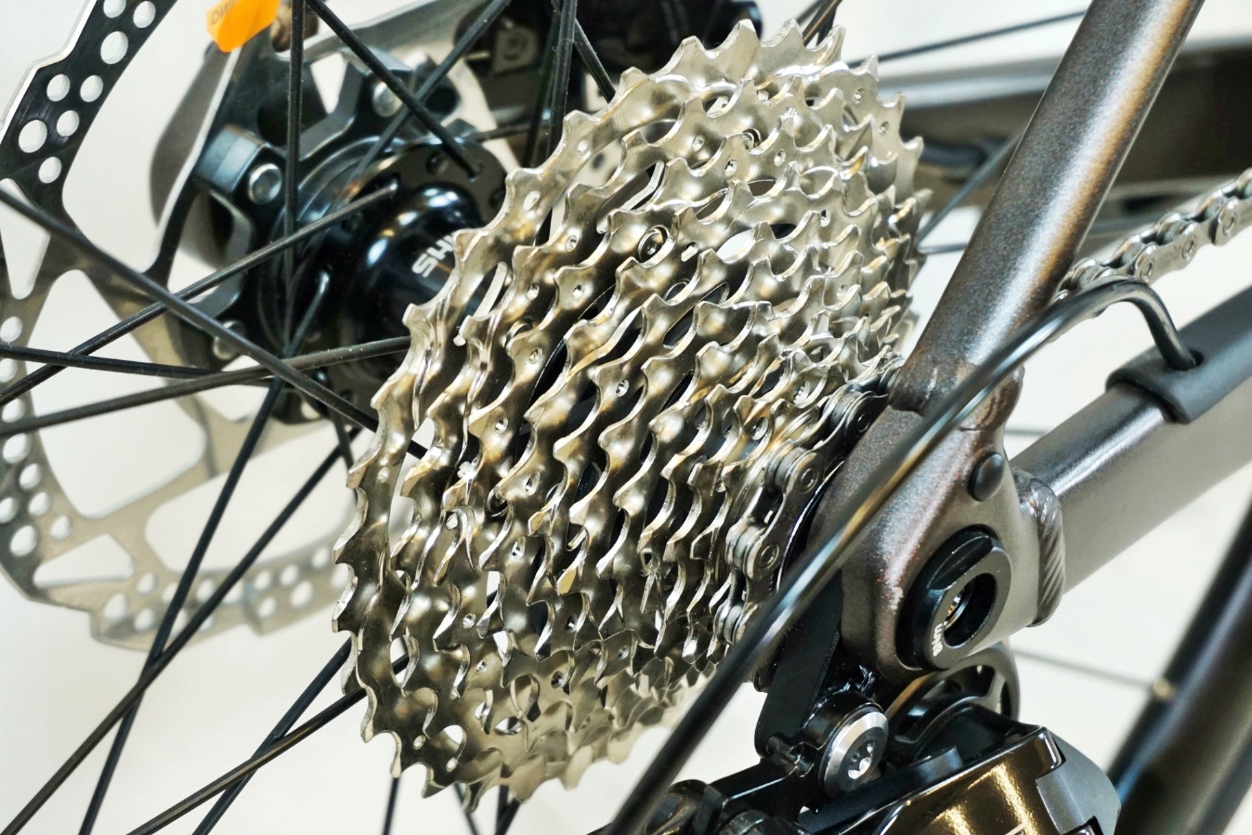 ORBEA 「オルベア」 AVANT H30 2025年モデル ロードバイク / 有明ガーデン店