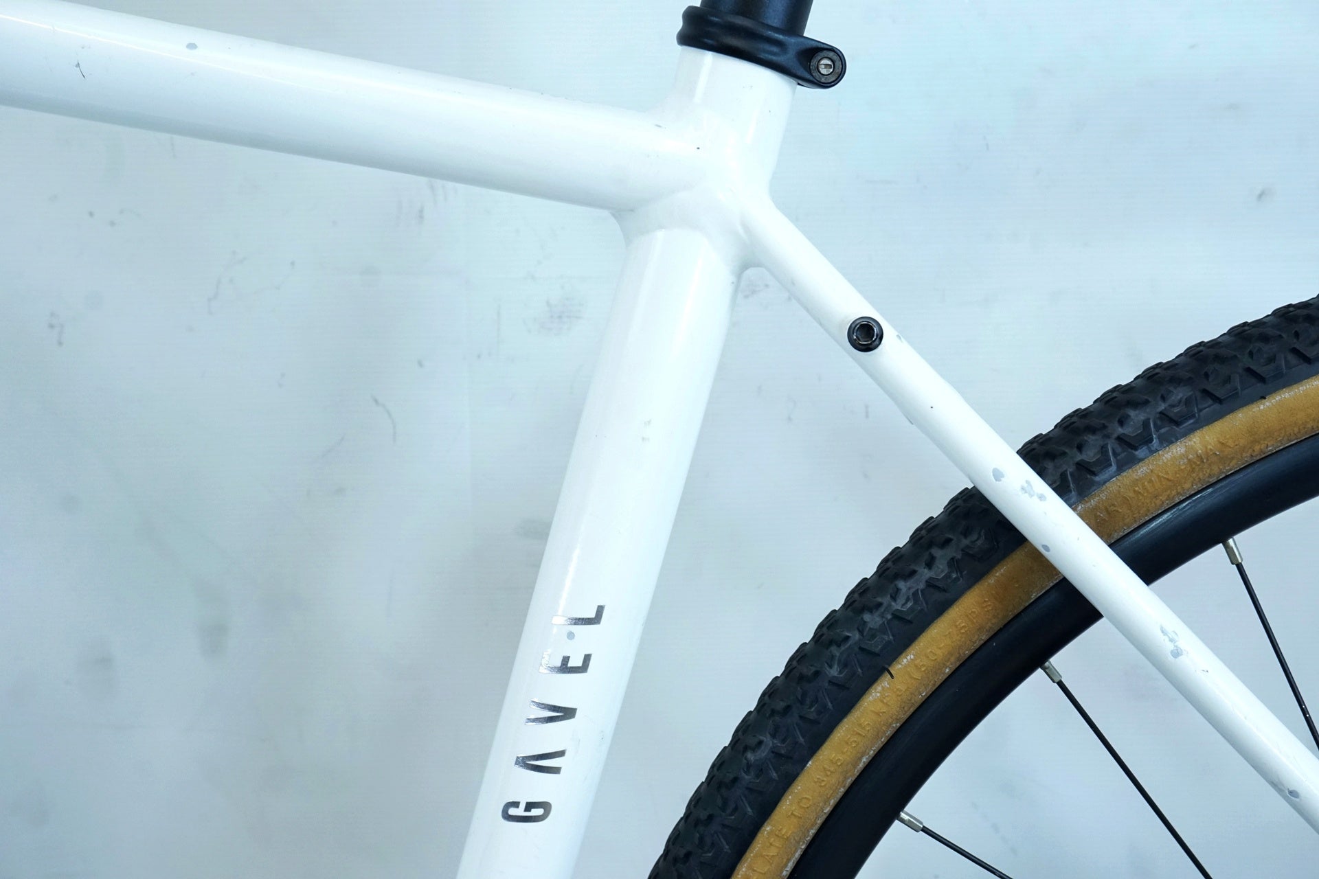 NESTO 「ネスト」 GAVEL 2026年モデル グラベル ロードバイク / 有明